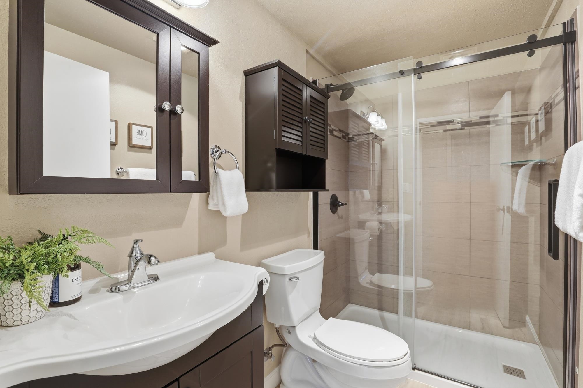 323 E Eleventh St - Photo 19