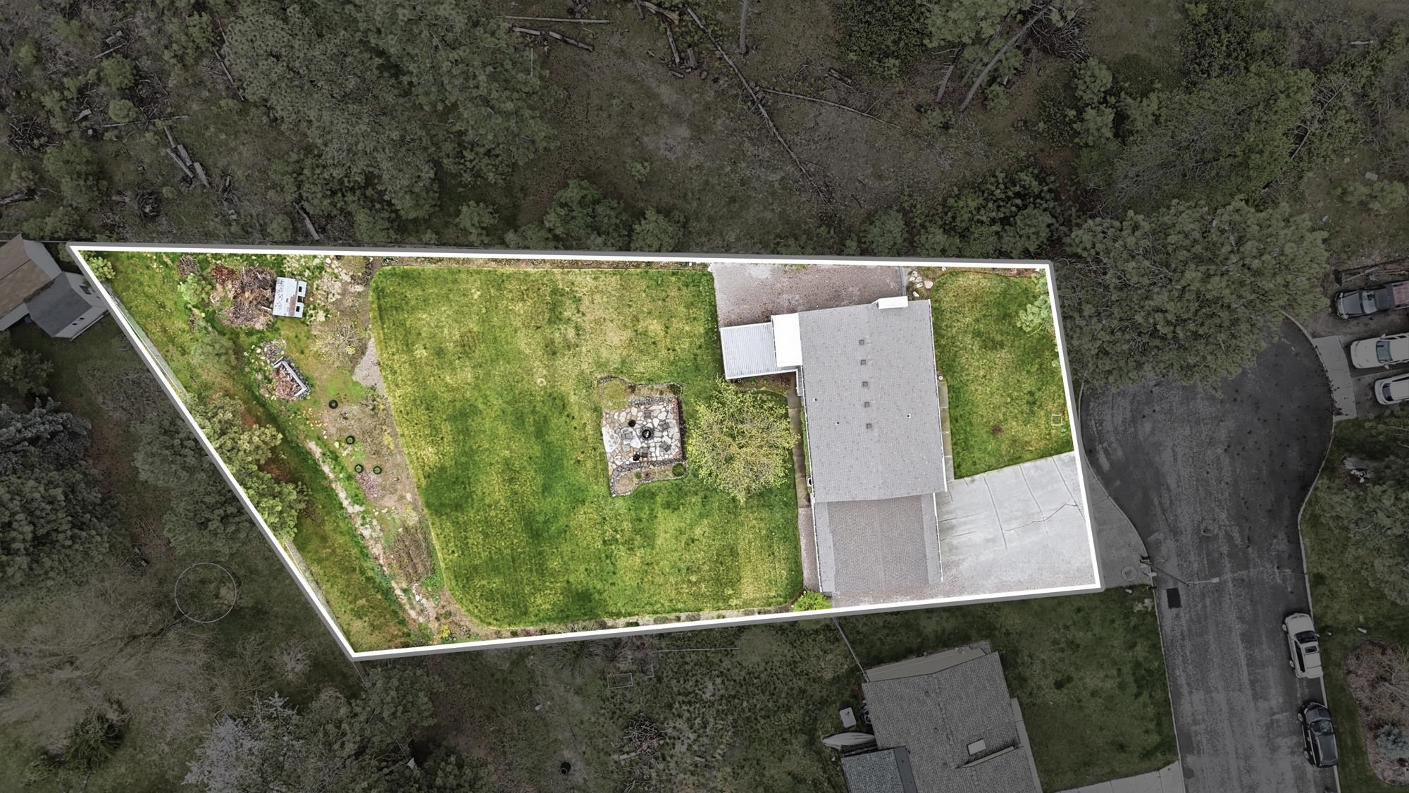 323 E Eleventh St - Photo 32