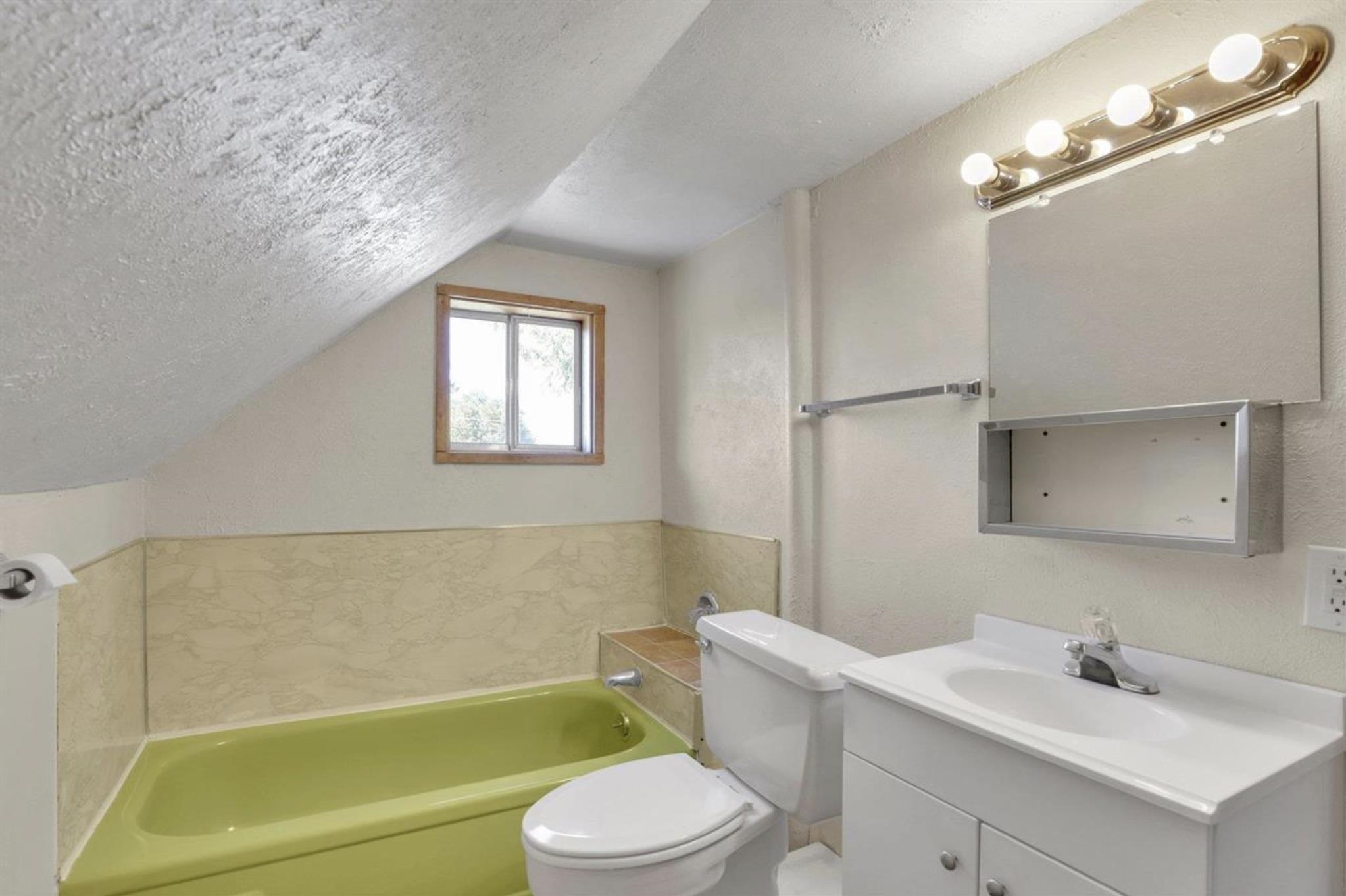 1407 E Broad Ave - Photo 15