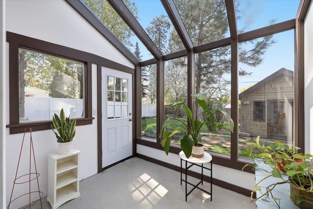 1424 S Cedar St - Photo 16
