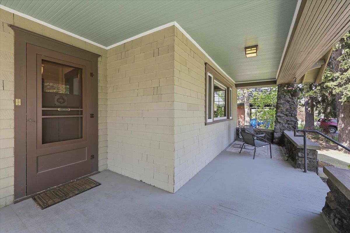 1424 S Cedar St - Photo 3