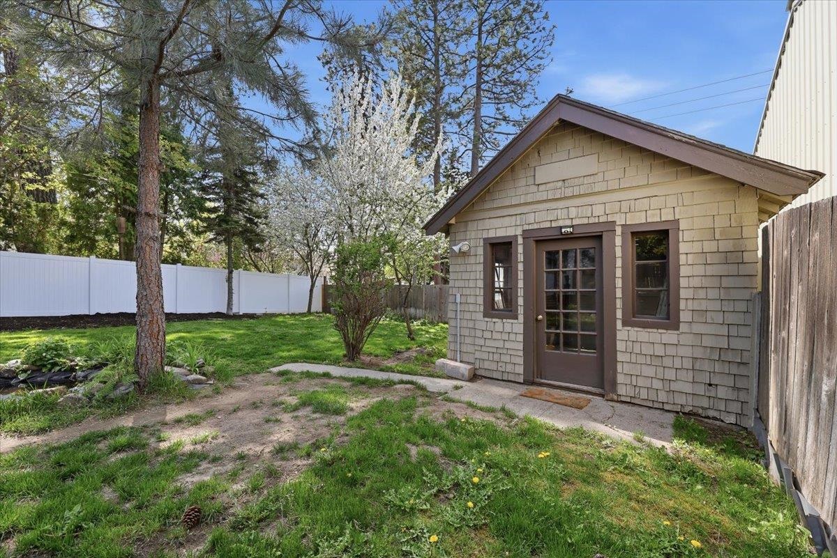 1424 S Cedar St - Photo 36