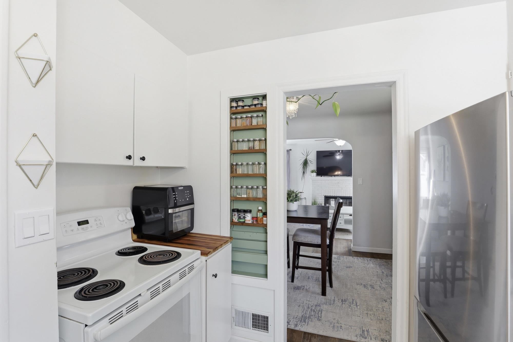 2716 W Garland Ave - Photo 12