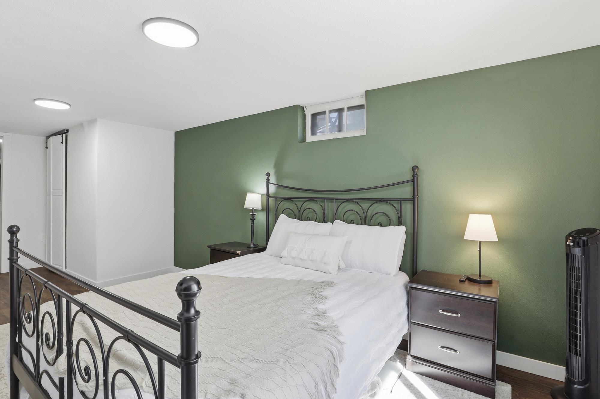 2716 W Garland Ave - Photo 18
