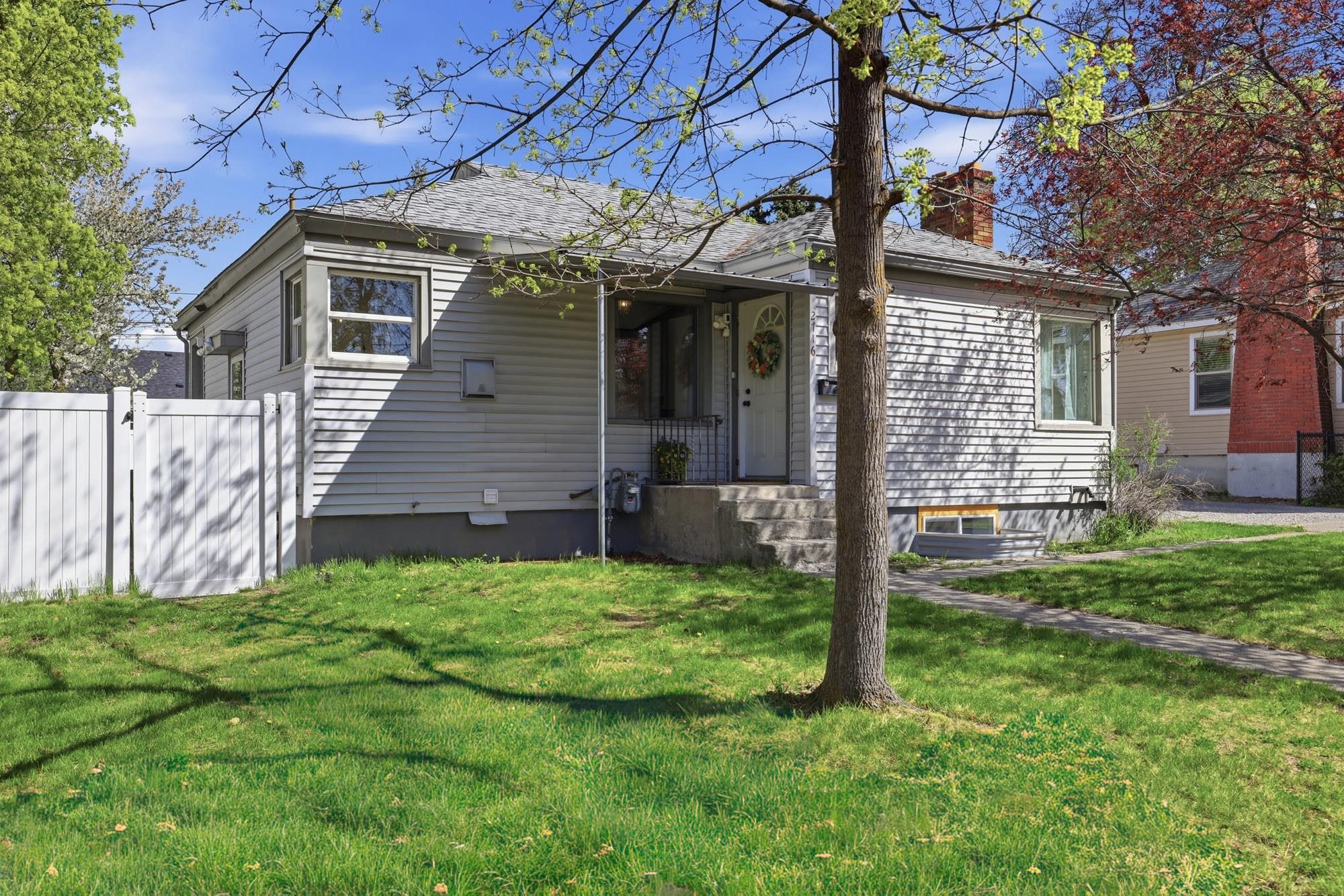 2716 W Garland Ave - Photo 3