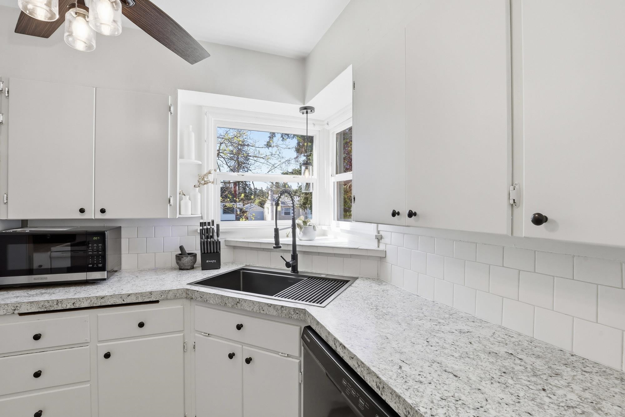 2716 W Garland Ave - Photo 10