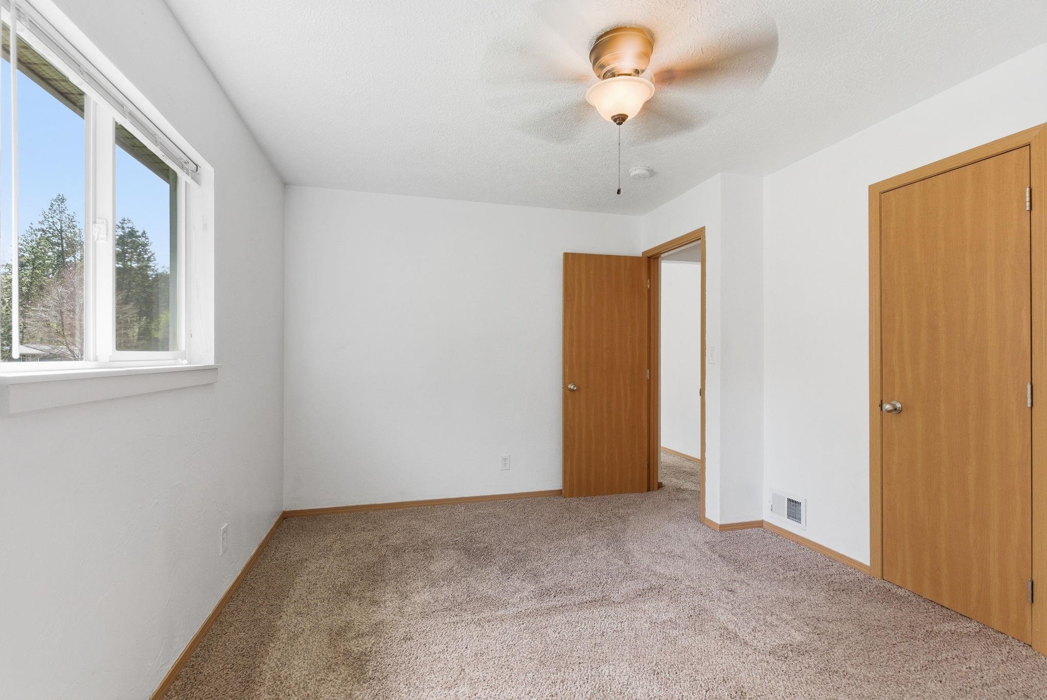 3711 E 12th Ave - Photo 11