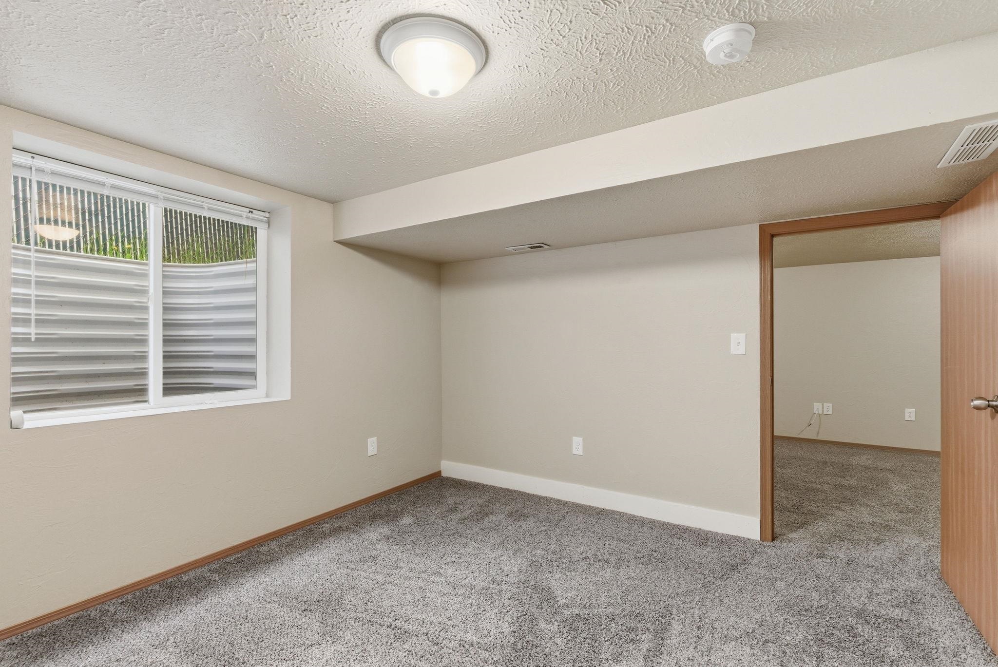 3711 E 12th Ave - Photo 17