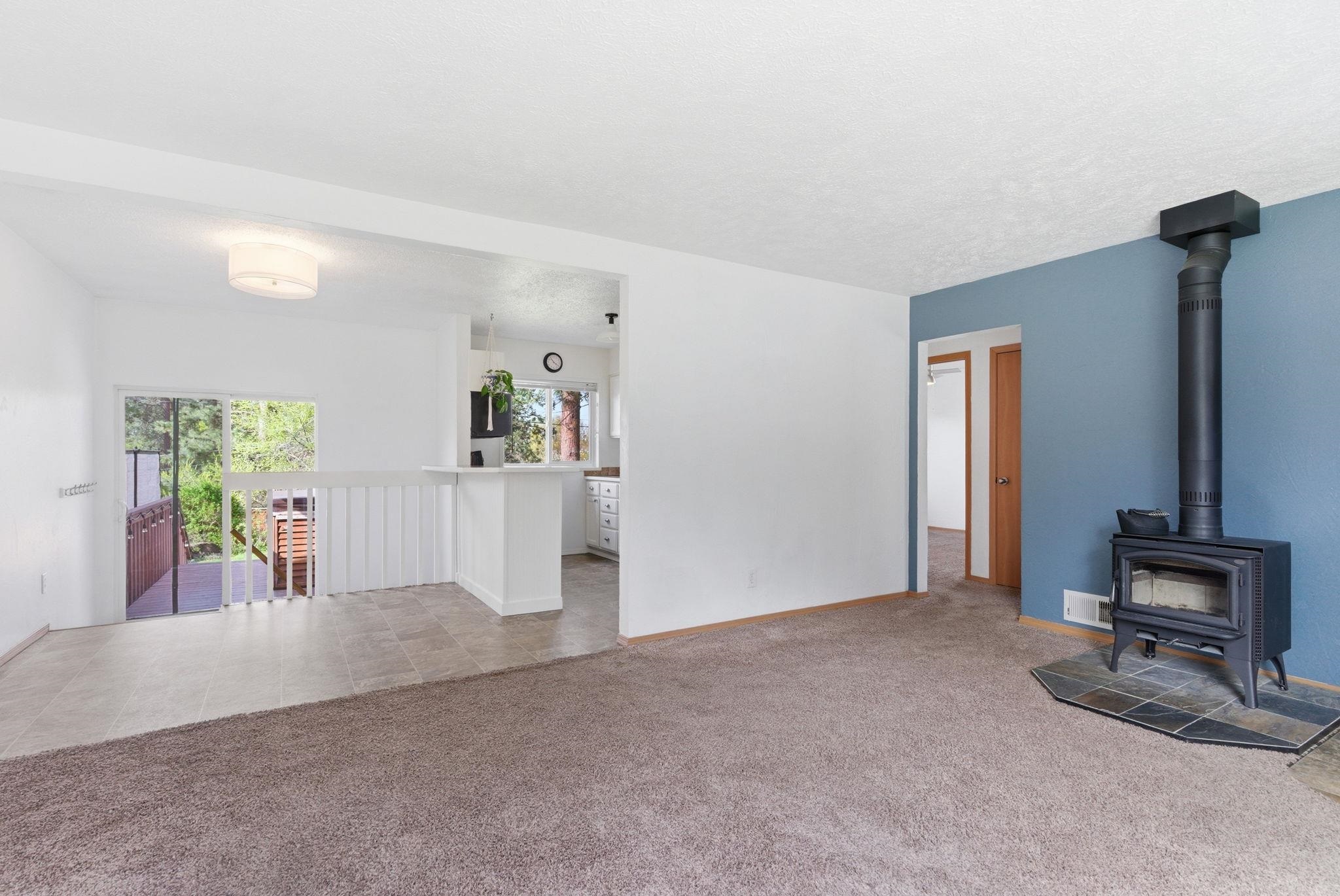 3711 E 12th Ave - Photo 4