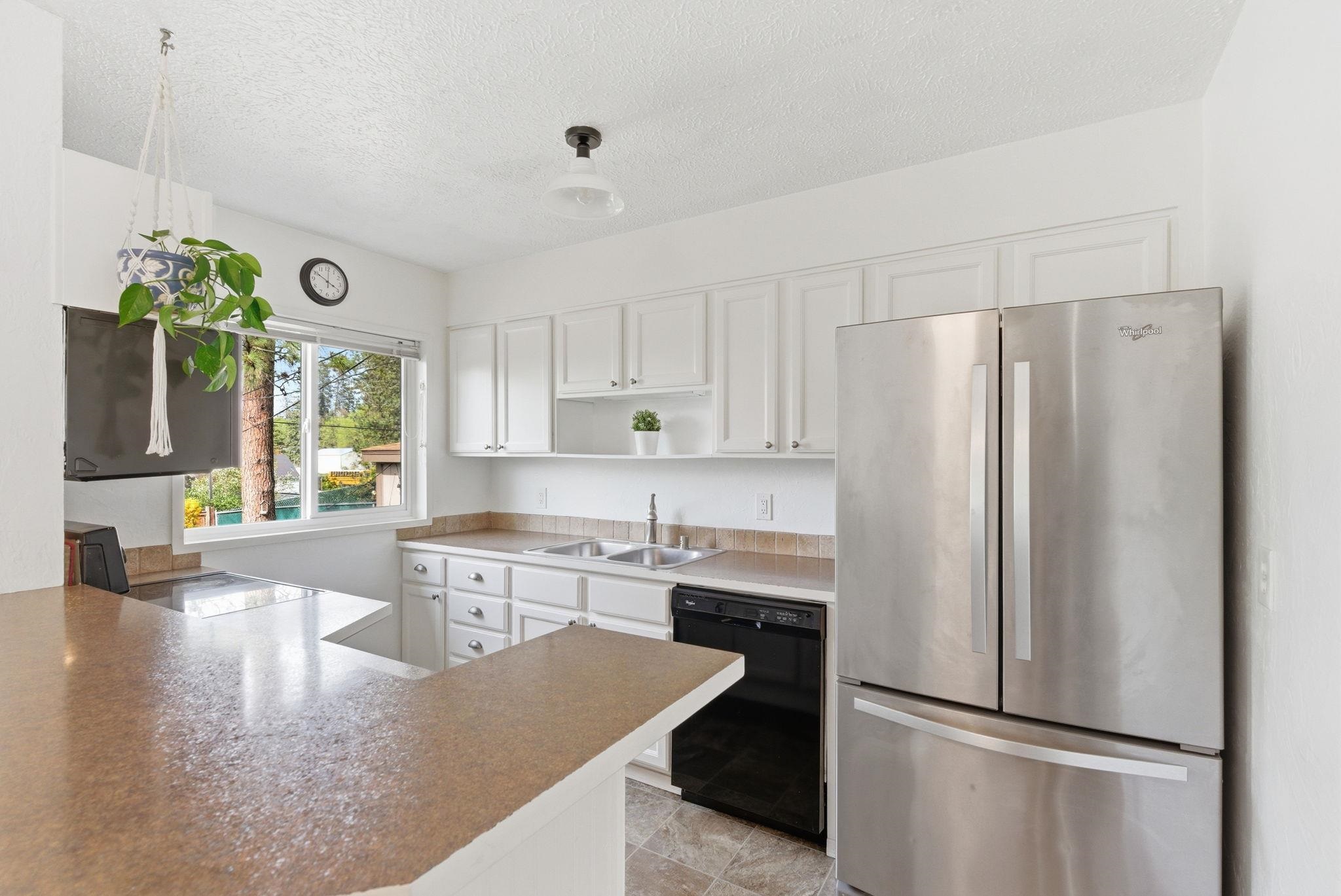 3711 E 12th Ave - Photo 7