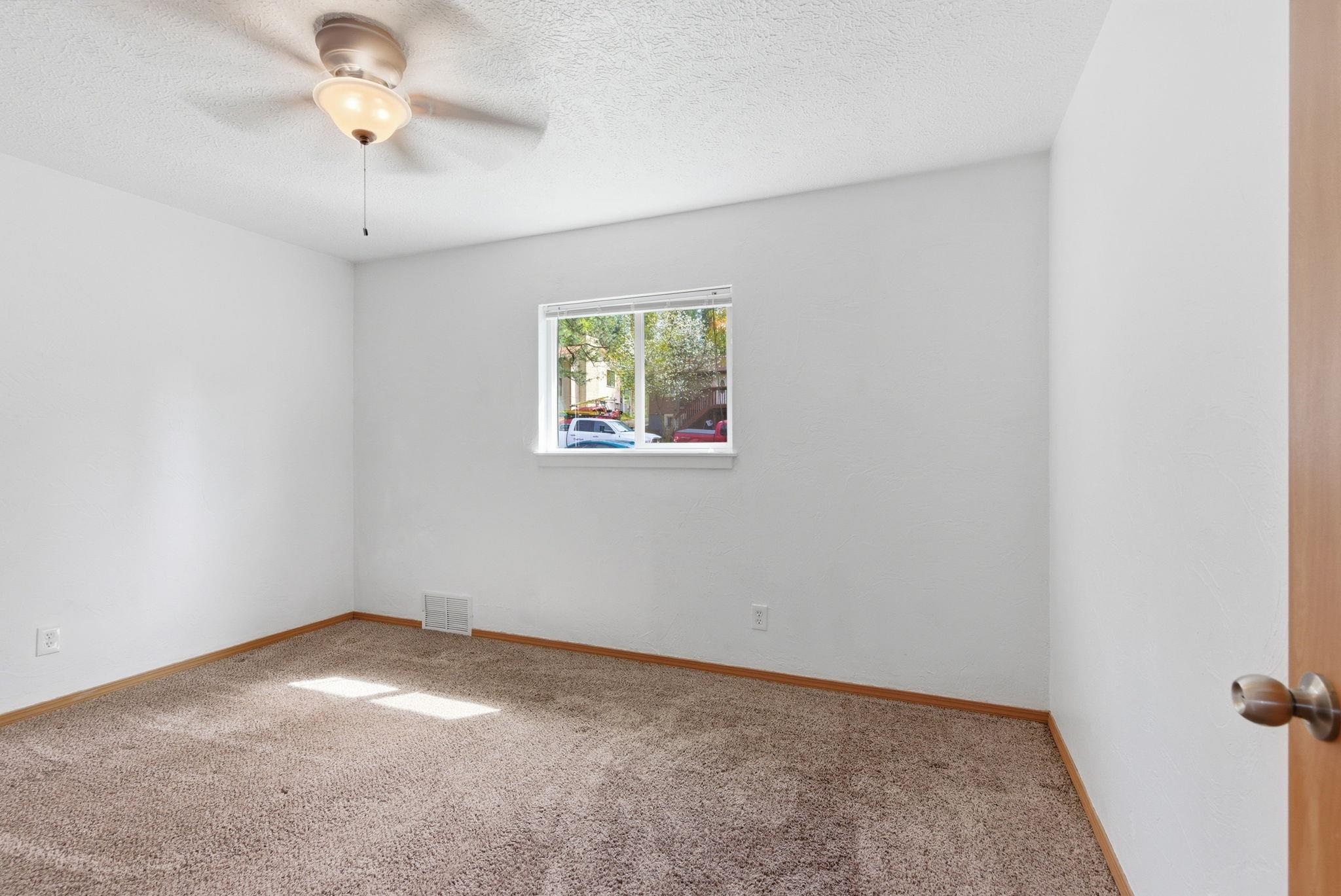 3711 E 12th Ave - Photo 10