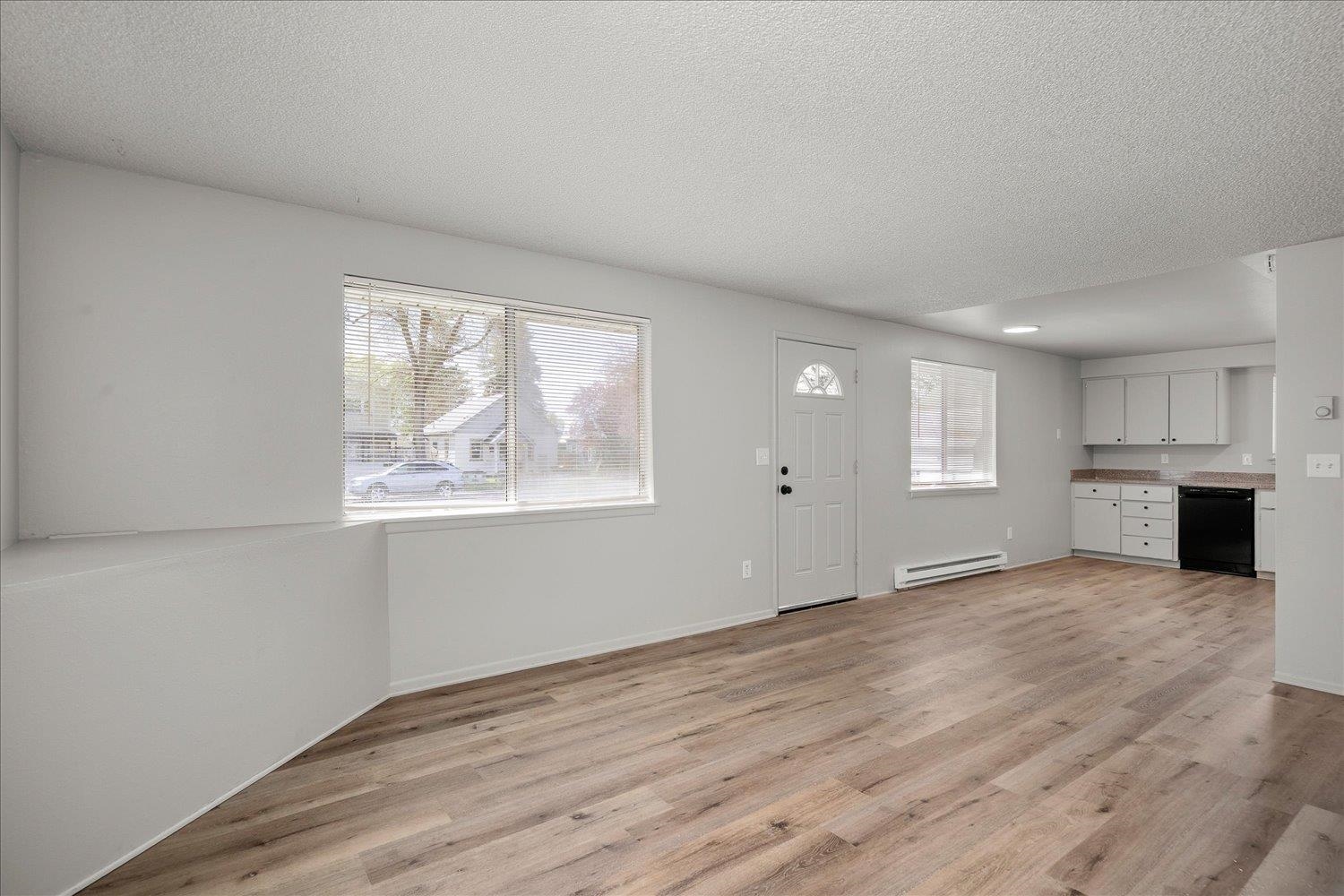 821 E North Ave - Photo 5