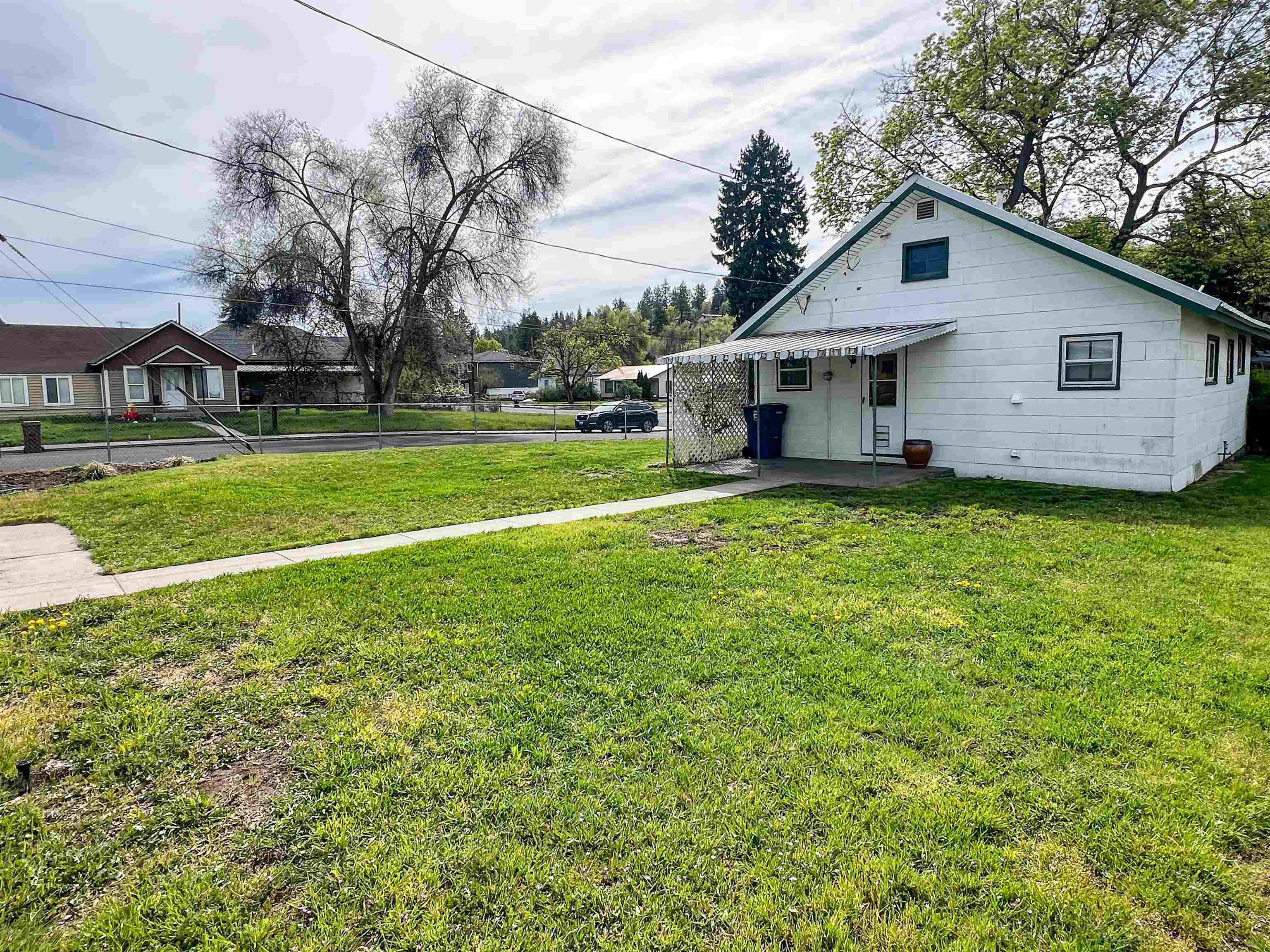 2227 E 7th Ave - Photo 21