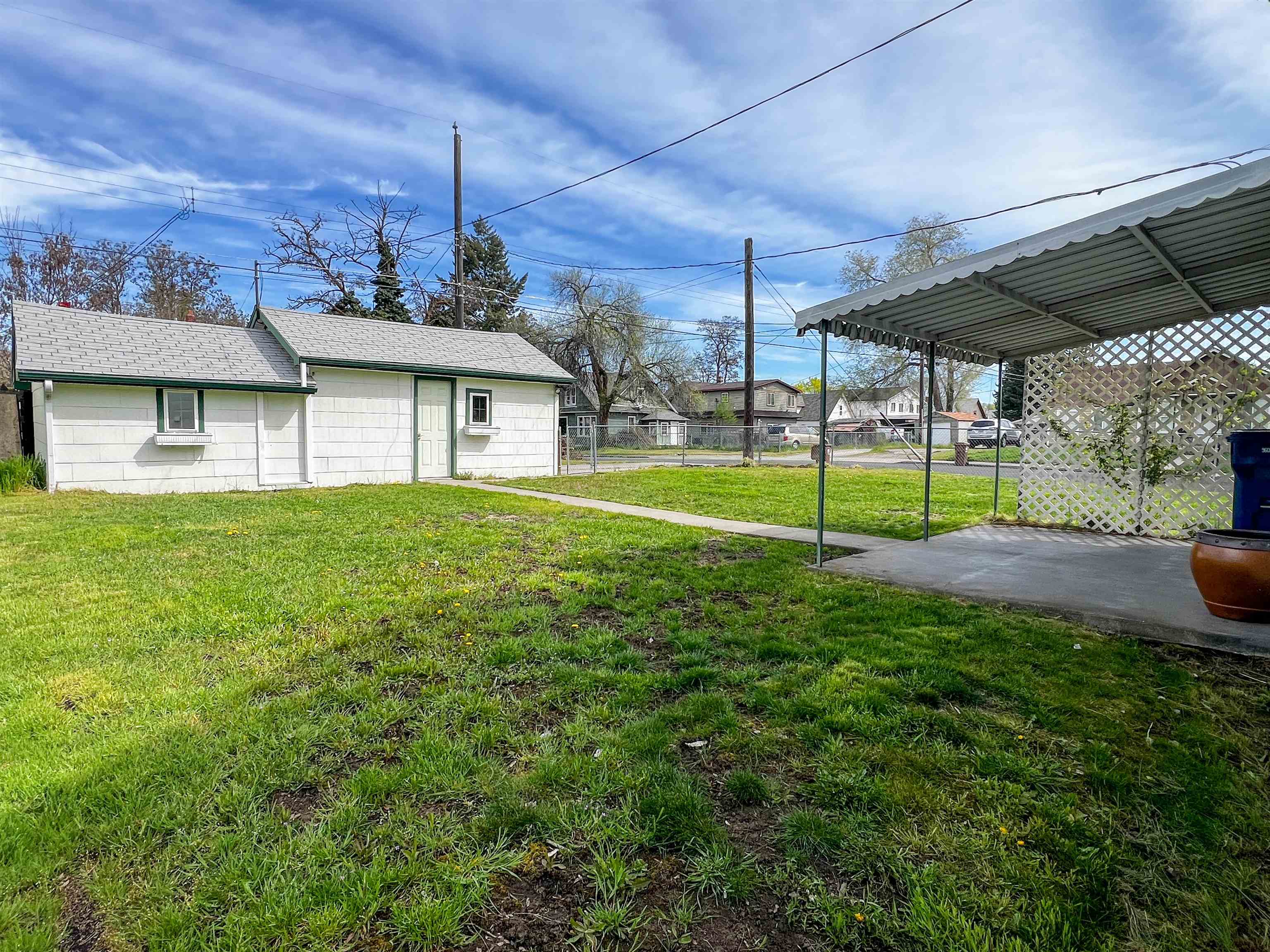 2227 E 7th Ave - Photo 22