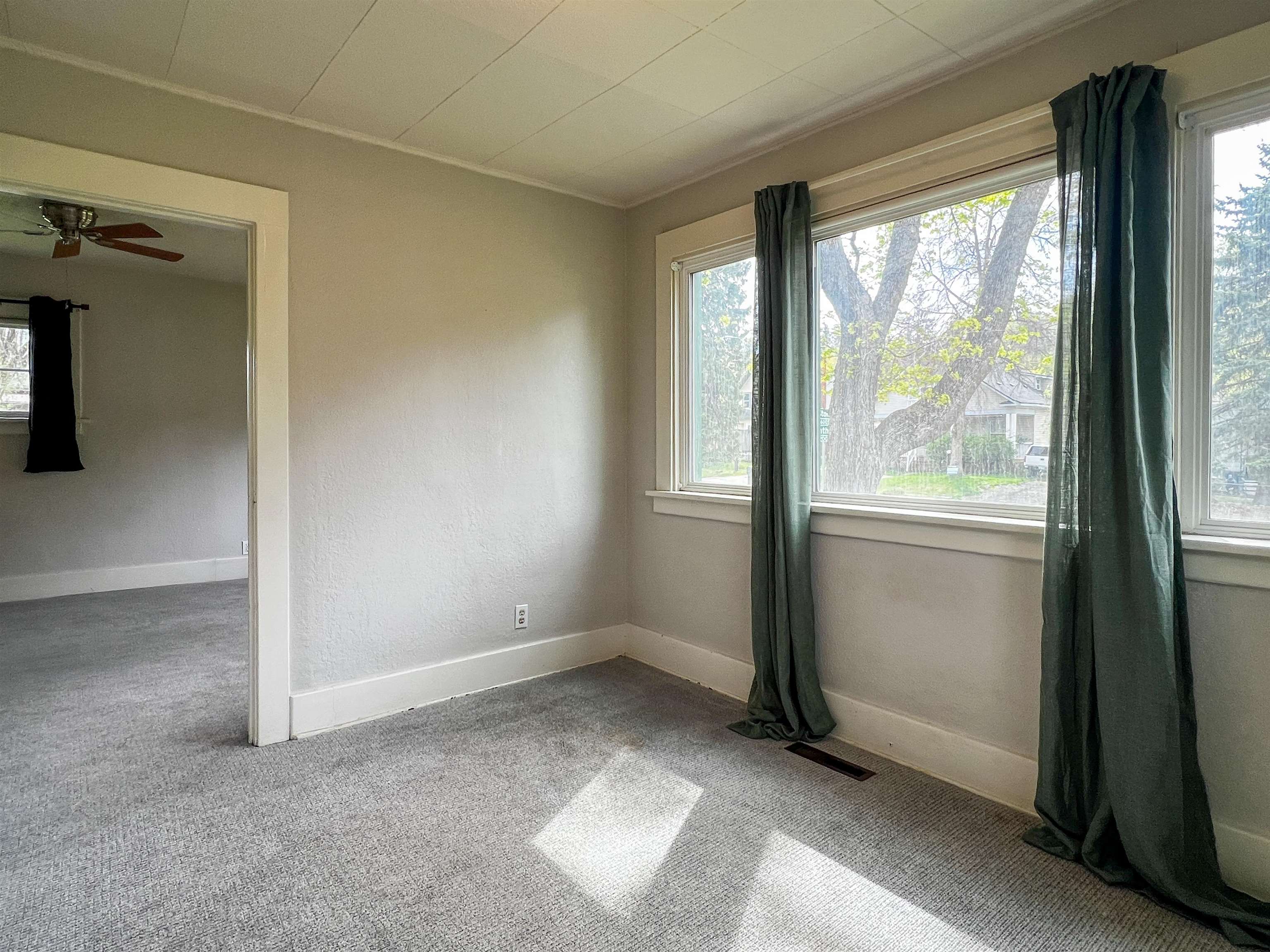 2227 E 7th Ave - Photo 10