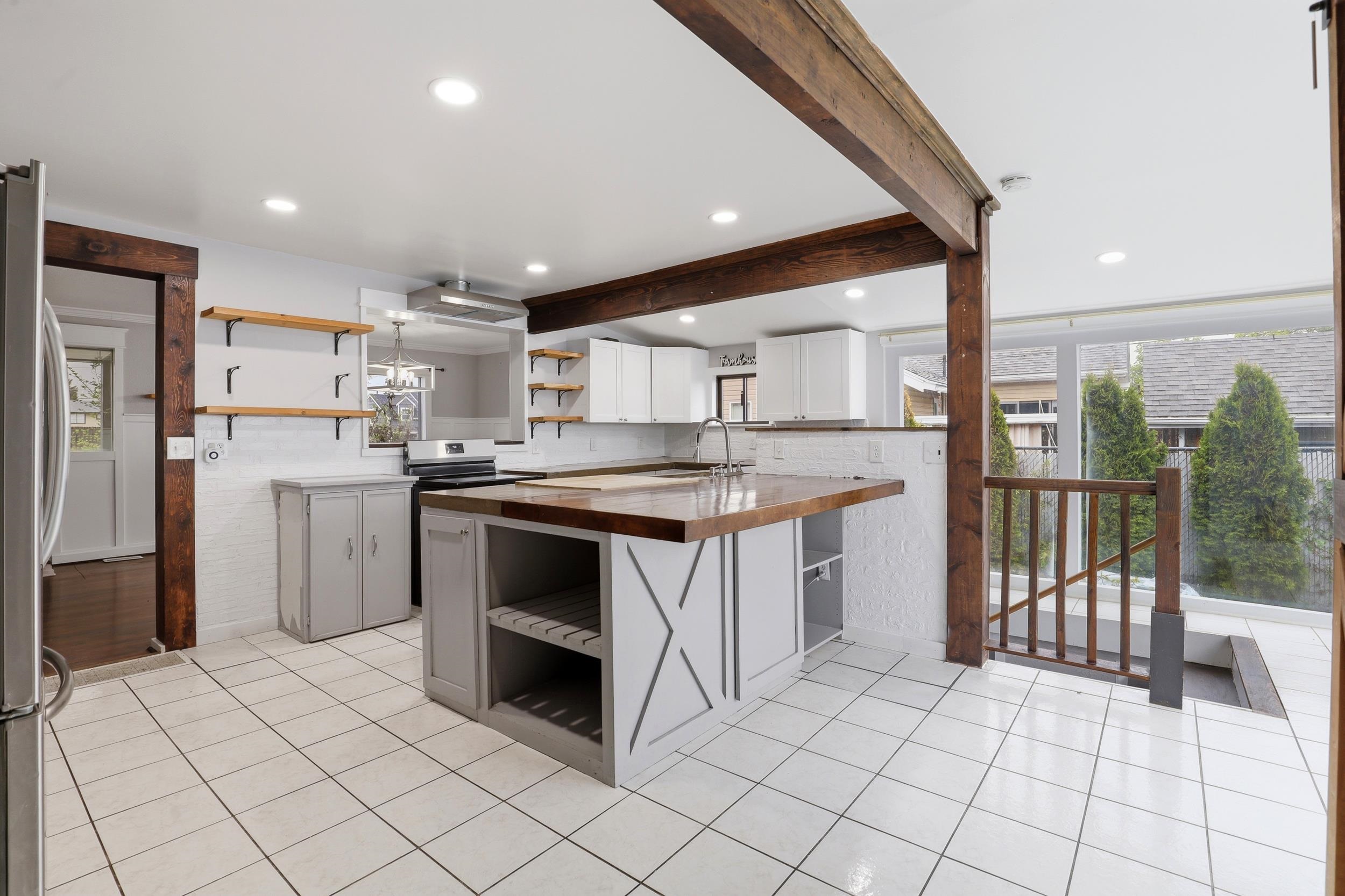 4807 N Howard St - Photo 12