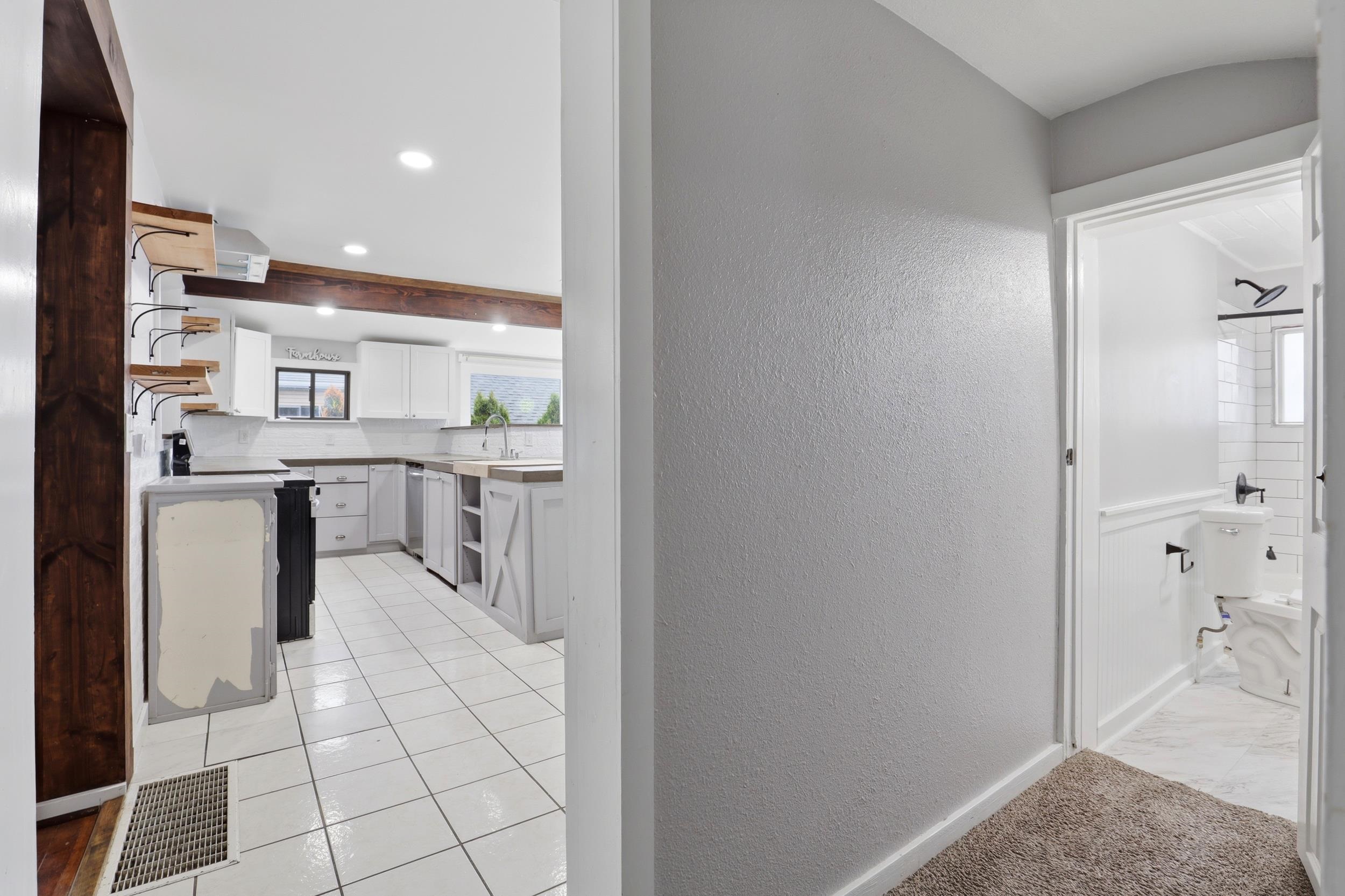 4807 N Howard St - Photo 17