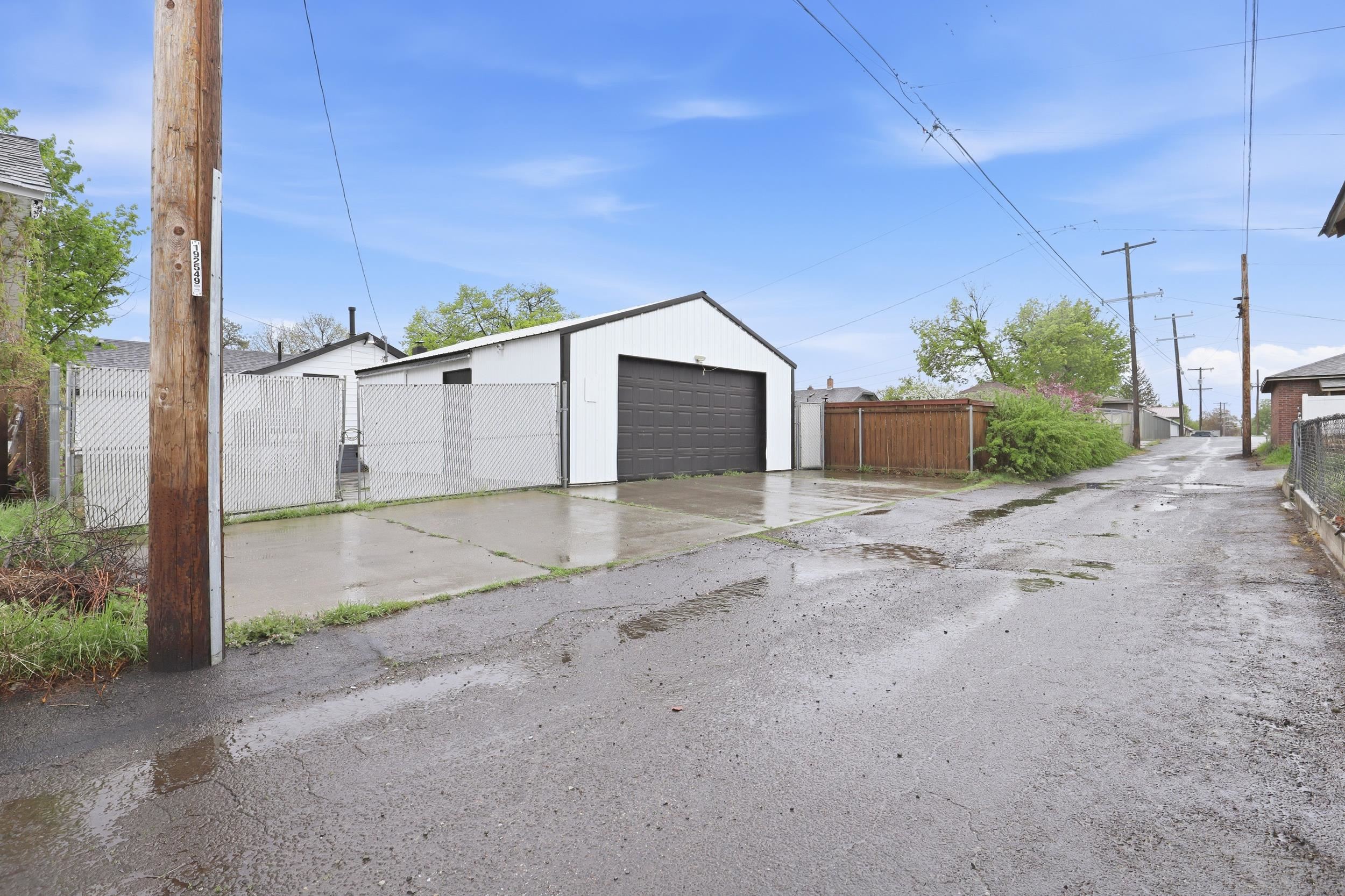 4807 N Howard St - Photo 39