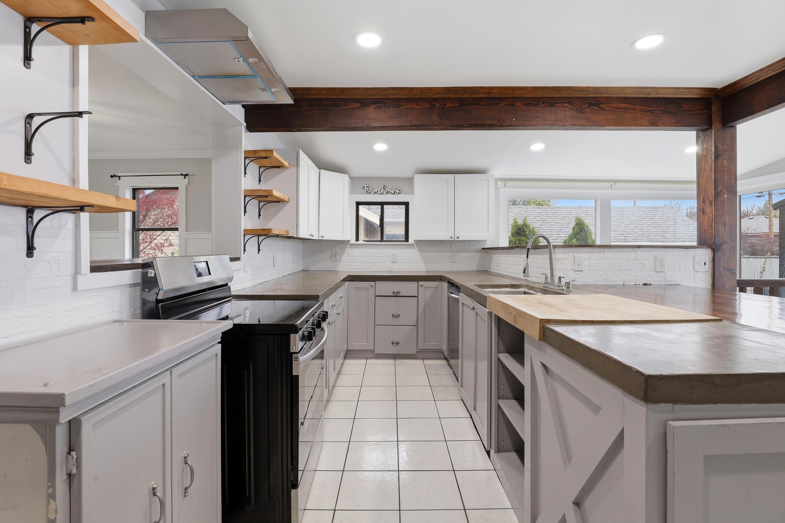 4807 N Howard St - Photo 10