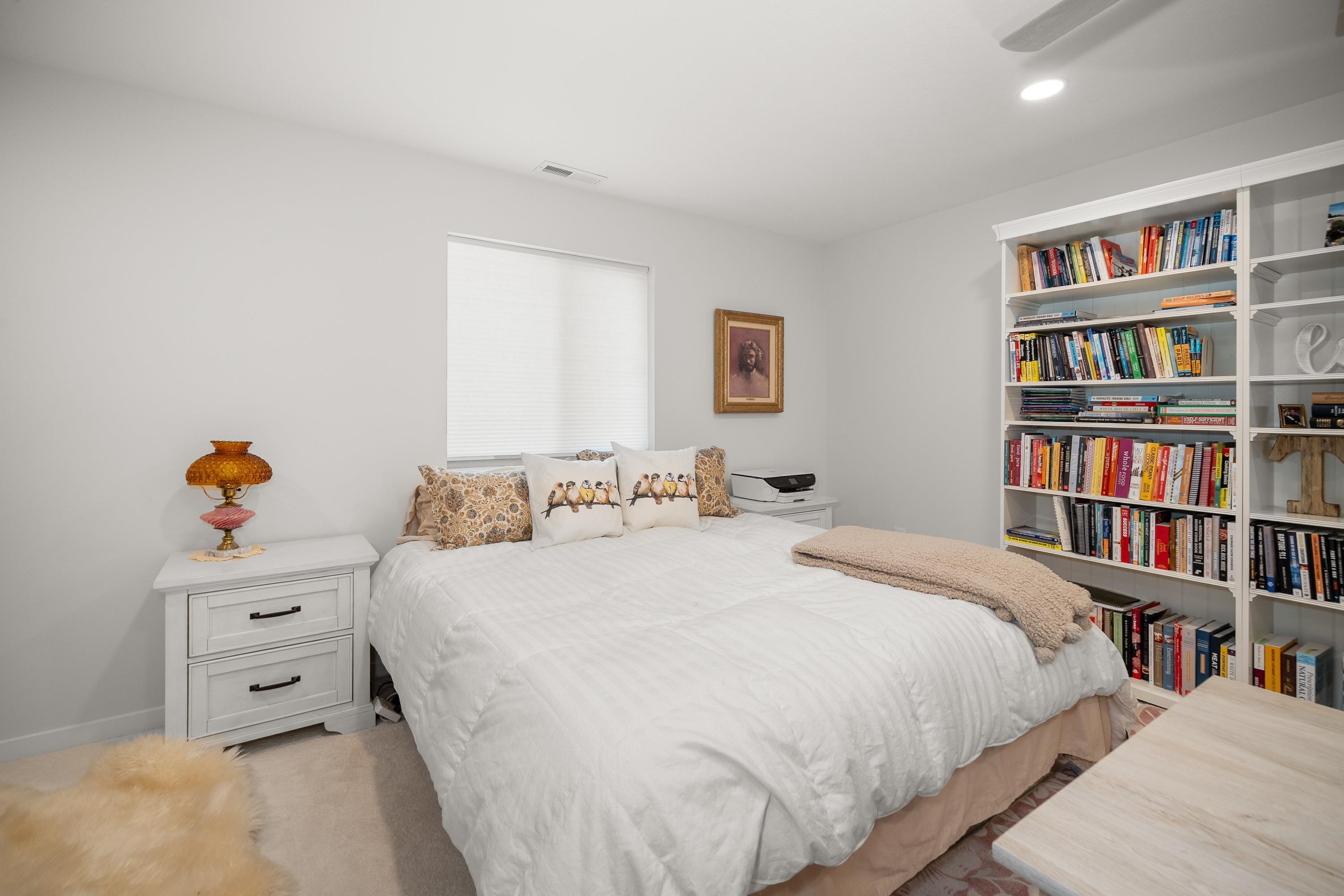 1212 W CORA Ave - Photo 20