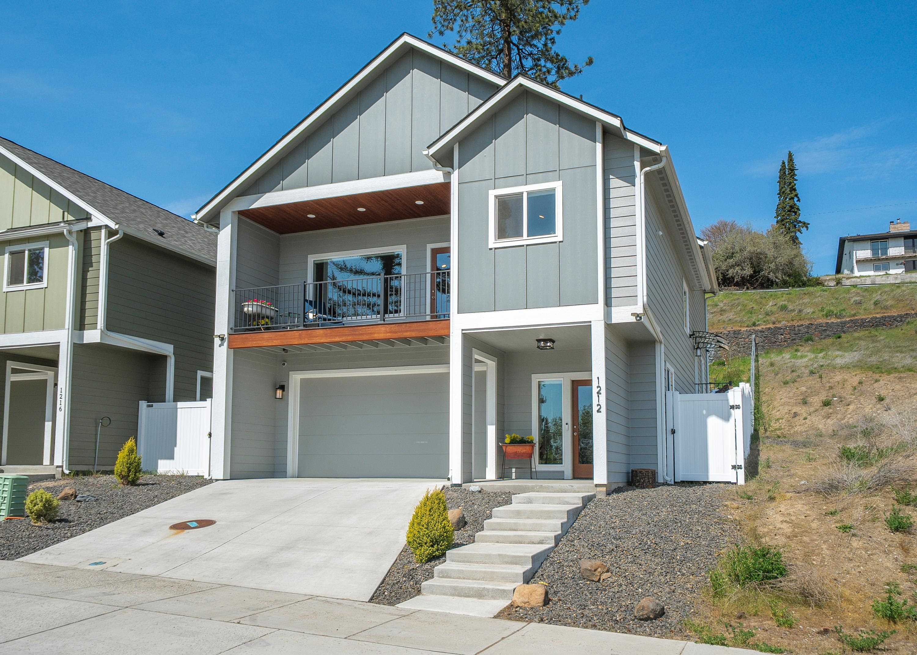 1212 W CORA Ave - Photo 3
