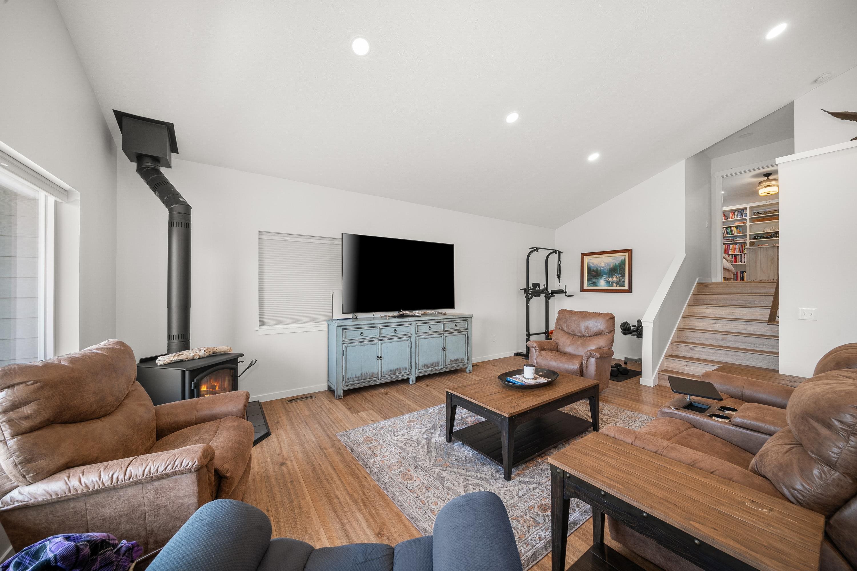 1212 W CORA Ave - Photo 9
