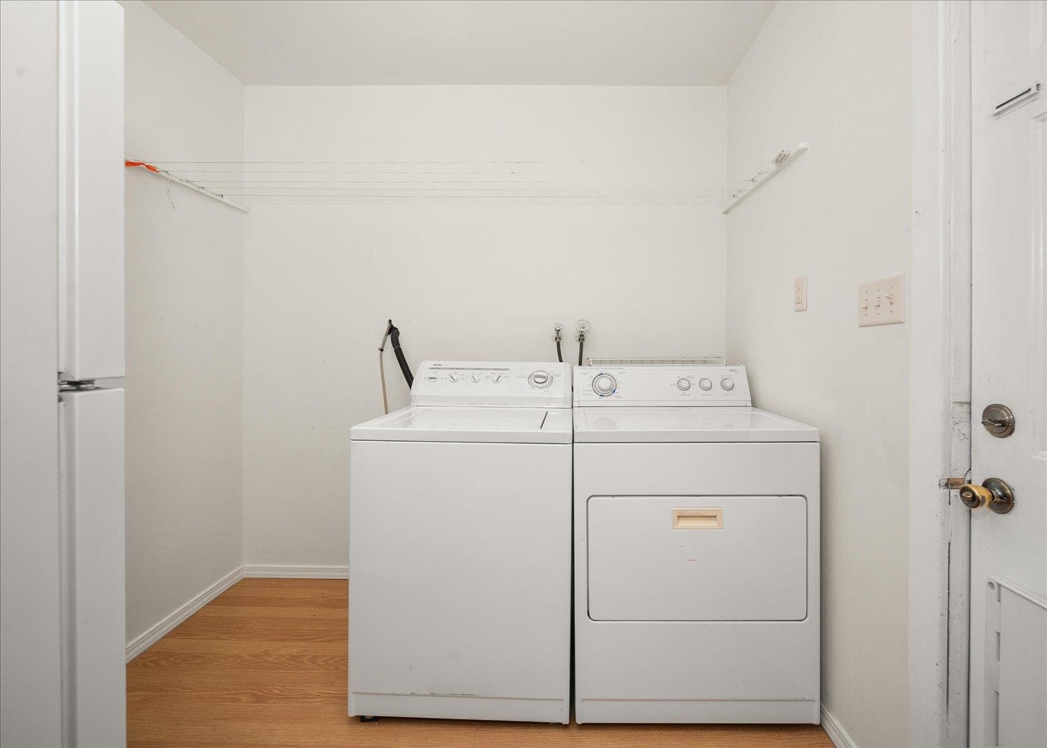 2501 W College Ave - Photo 17