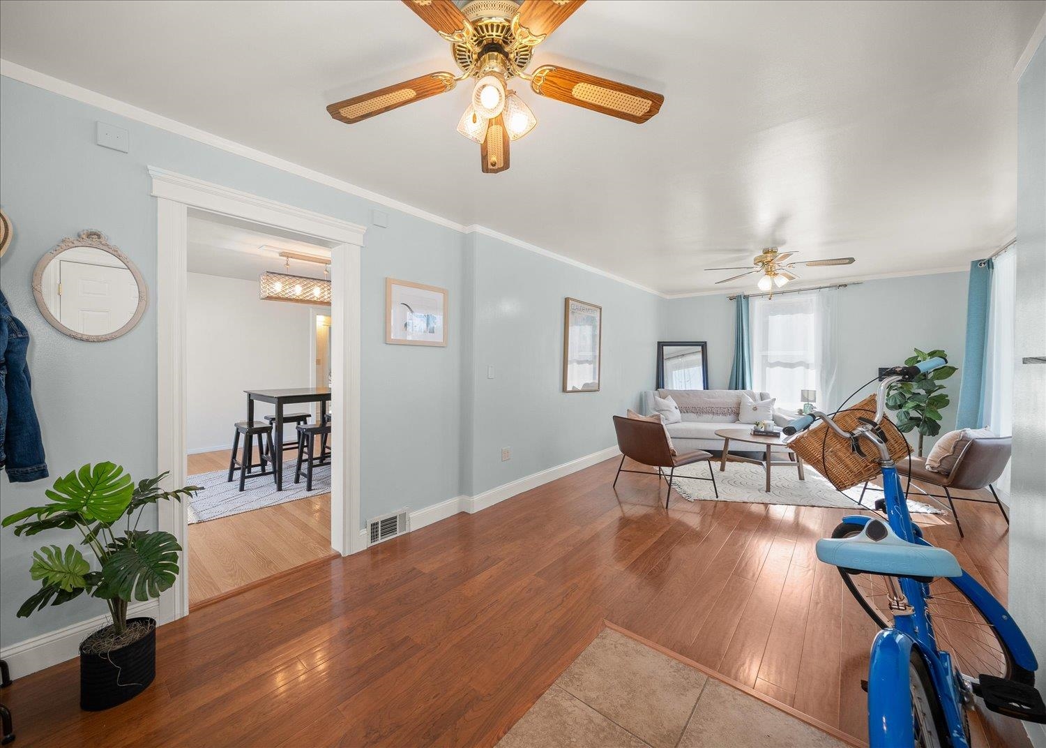 2501 W College Ave - Photo 3