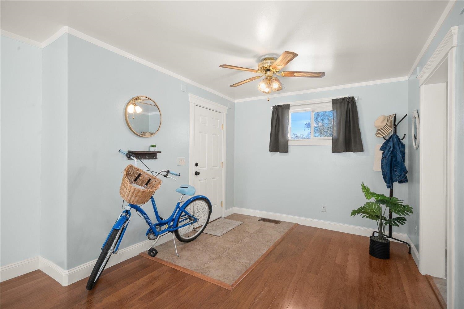 2501 W College Ave - Photo 4