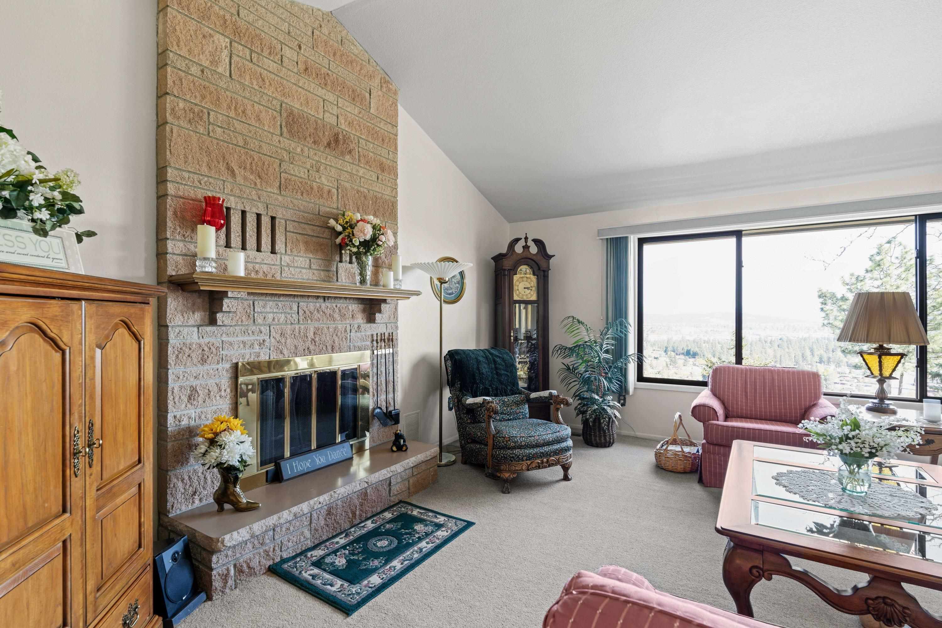 7910 N Panorama Dr - Photo 17