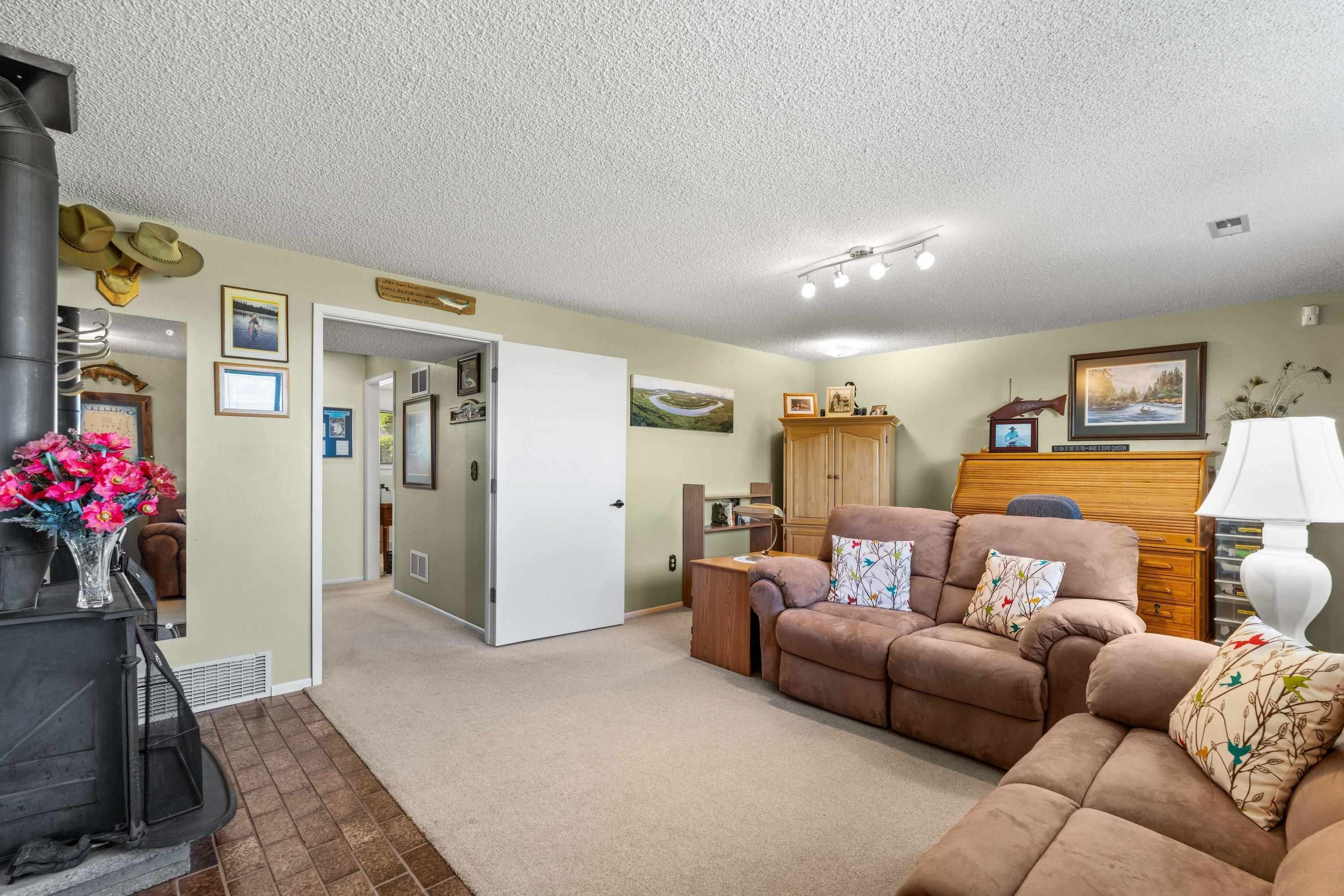 7910 N Panorama Dr - Photo 28