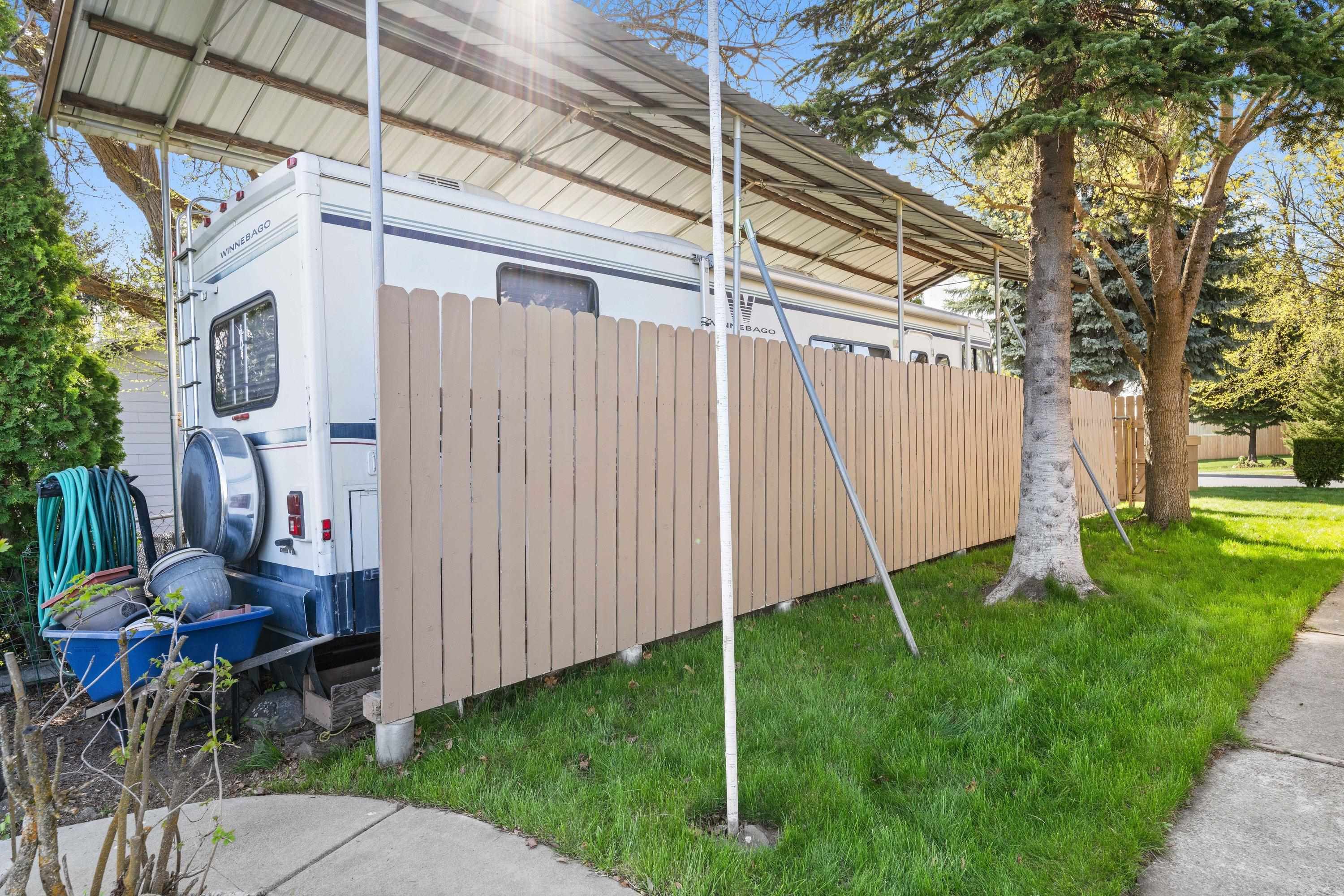 7910 N Panorama Dr - Photo 40
