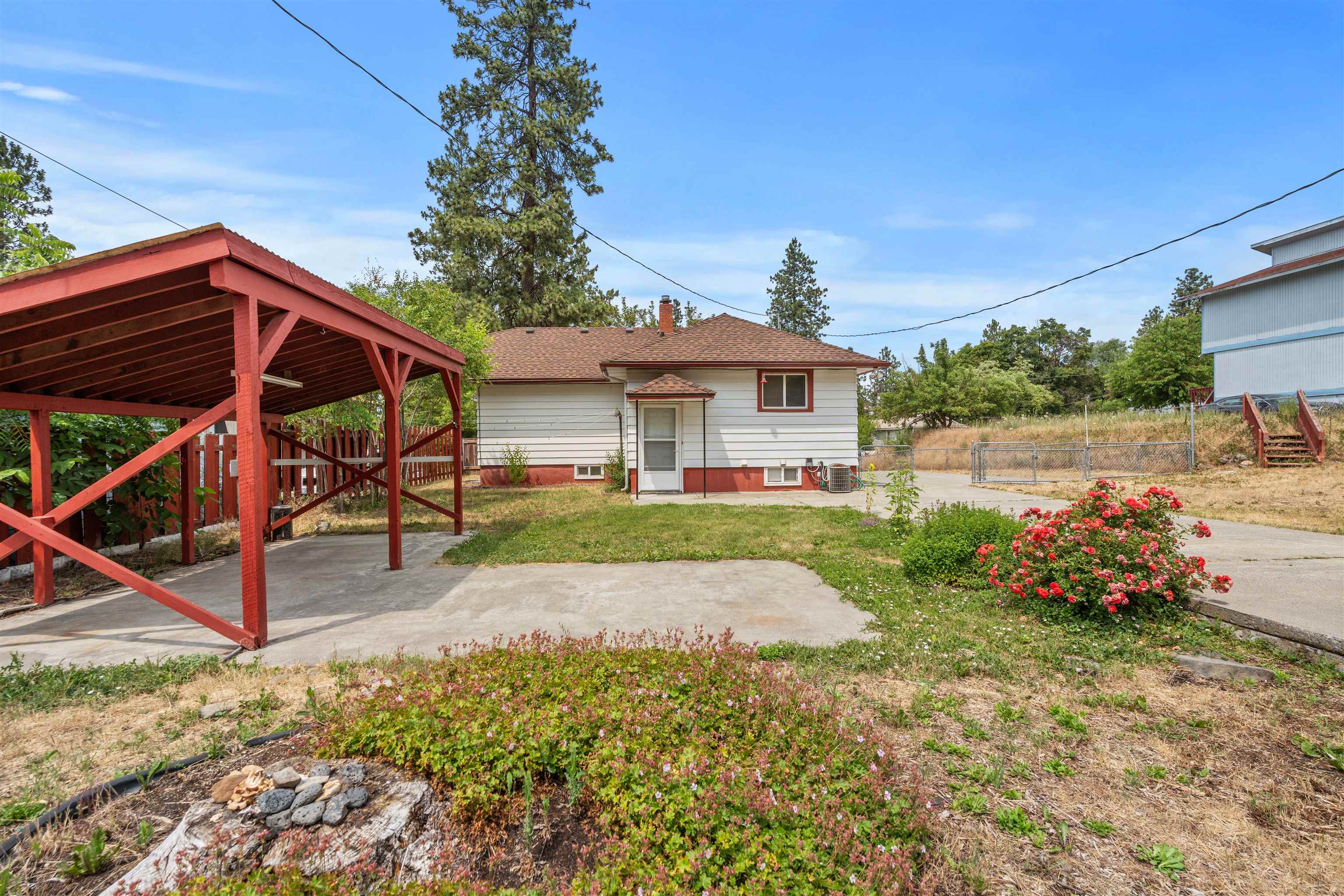 3918 E 8th Ave - Photo 21