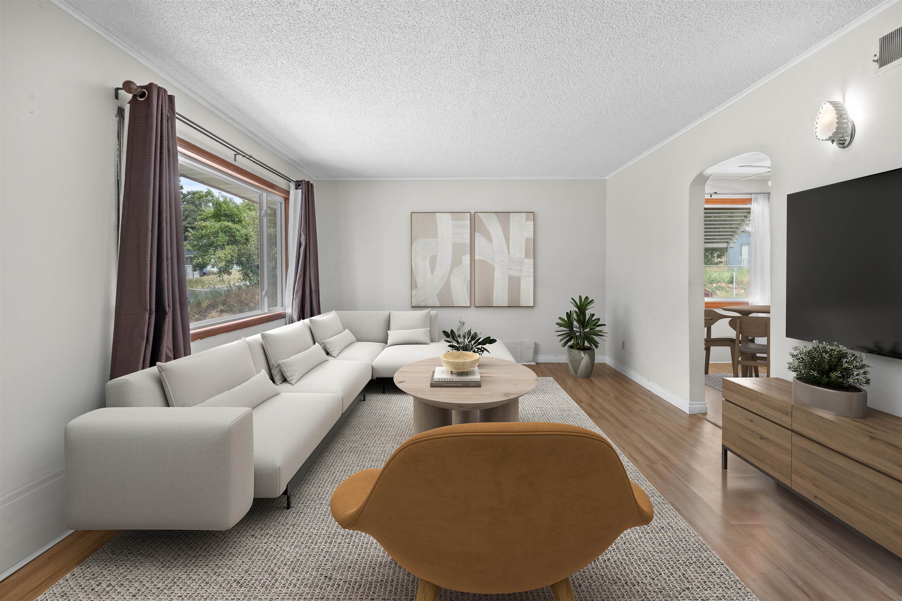3918 E 8th Ave - Photo 4
