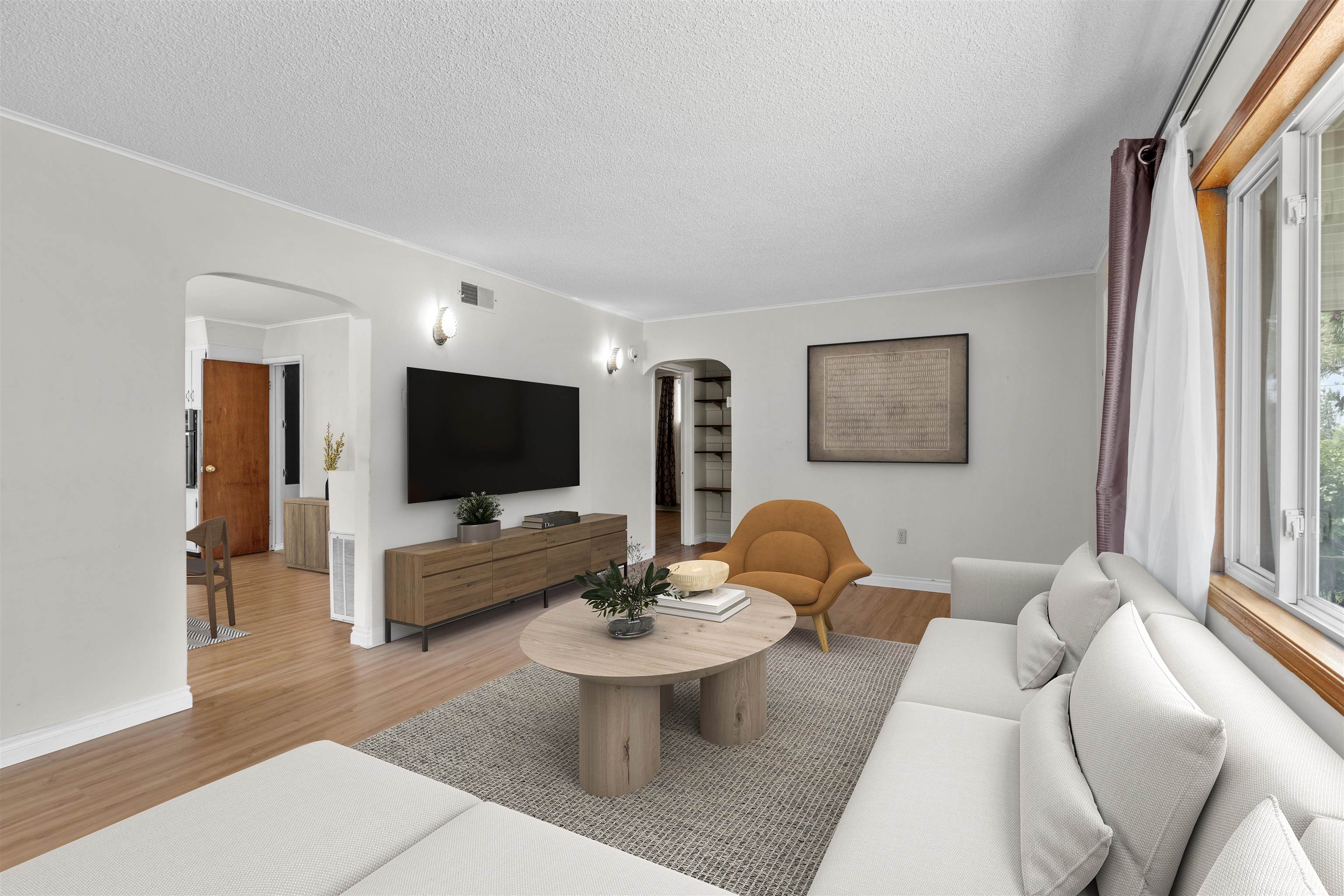 3918 E 8th Ave - Photo 5