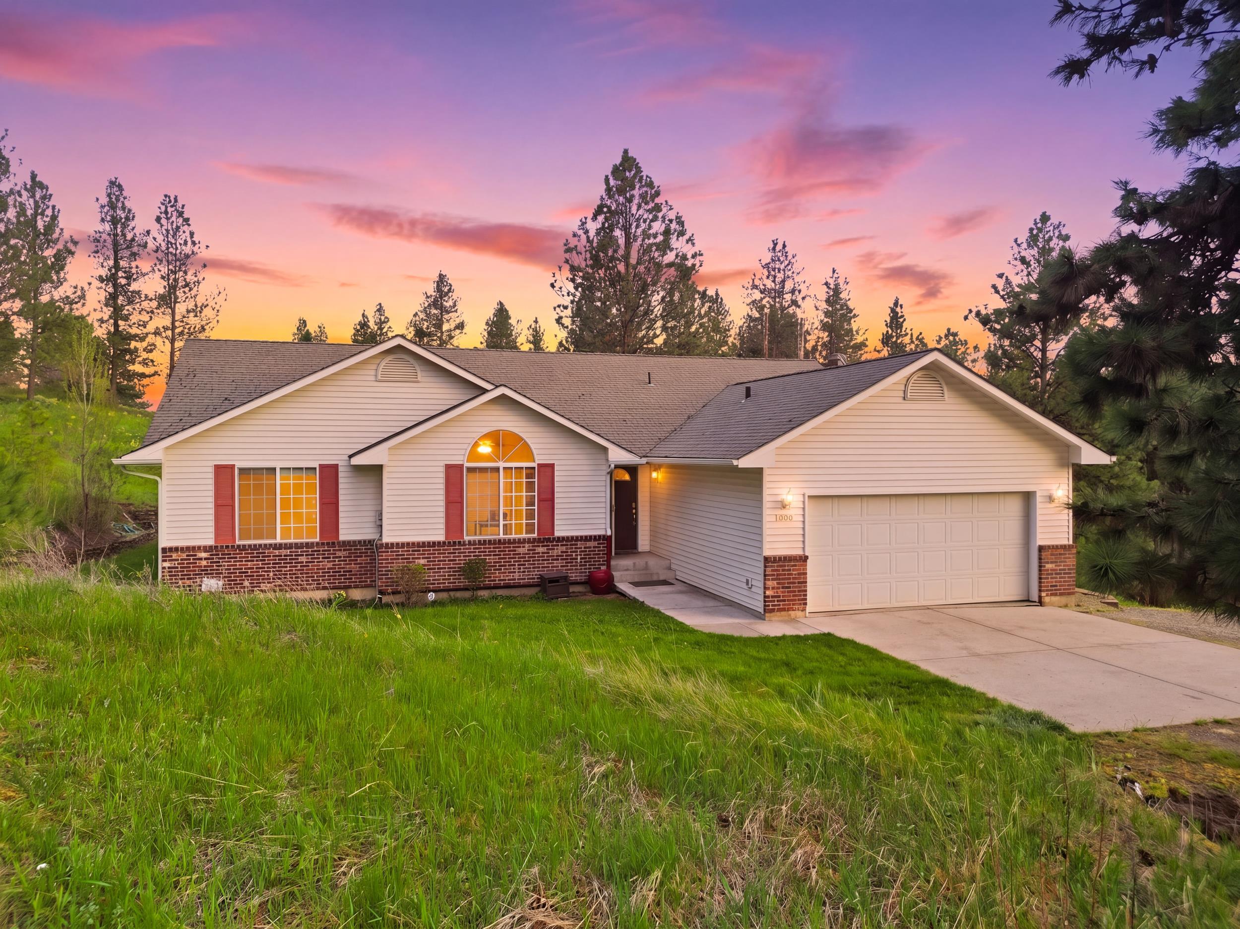 11606 E Connor Rd - Photo 1