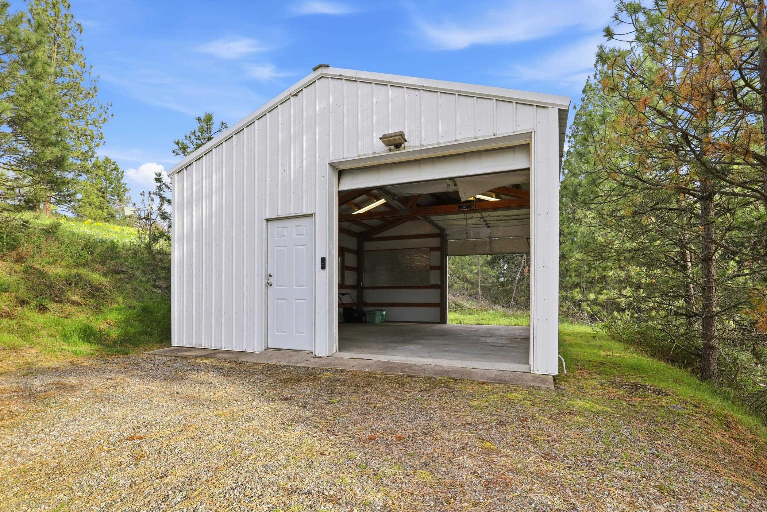 11606 E Connor Rd - Photo 37
