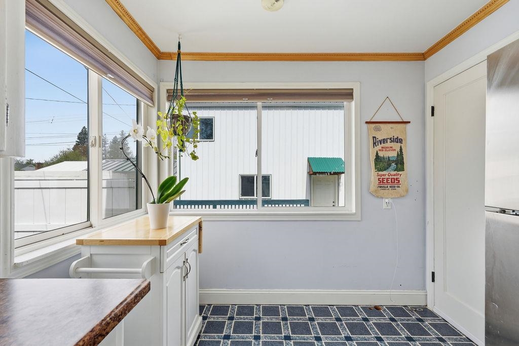 3808 W Rockwell Ave - Photo 16
