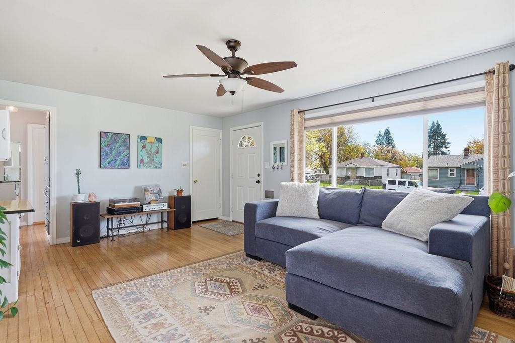 3808 W Rockwell Ave - Photo 24