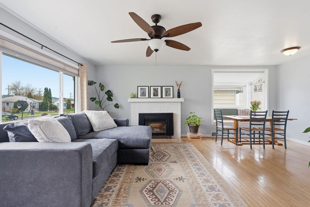 3808 W Rockwell Ave - Photo 6