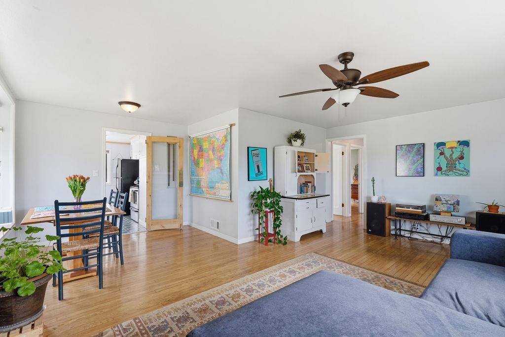 3808 W Rockwell Ave - Photo 8