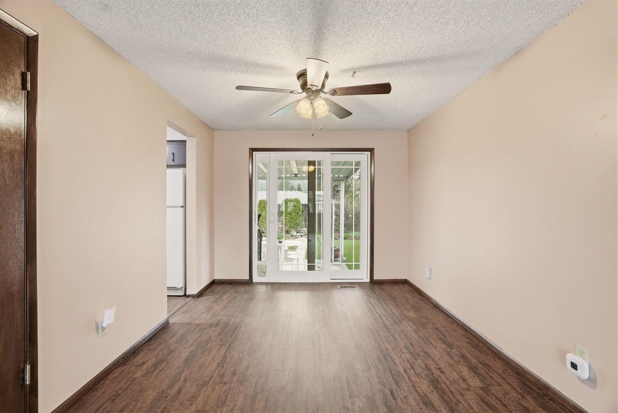 3220 W Francis Ave - Photo 7