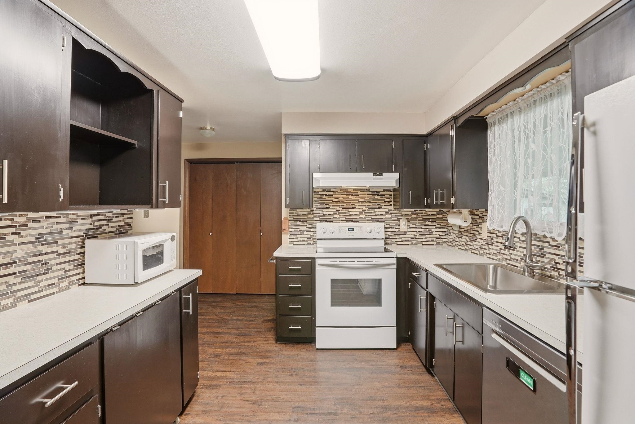 3220 W Francis Ave - Photo 8