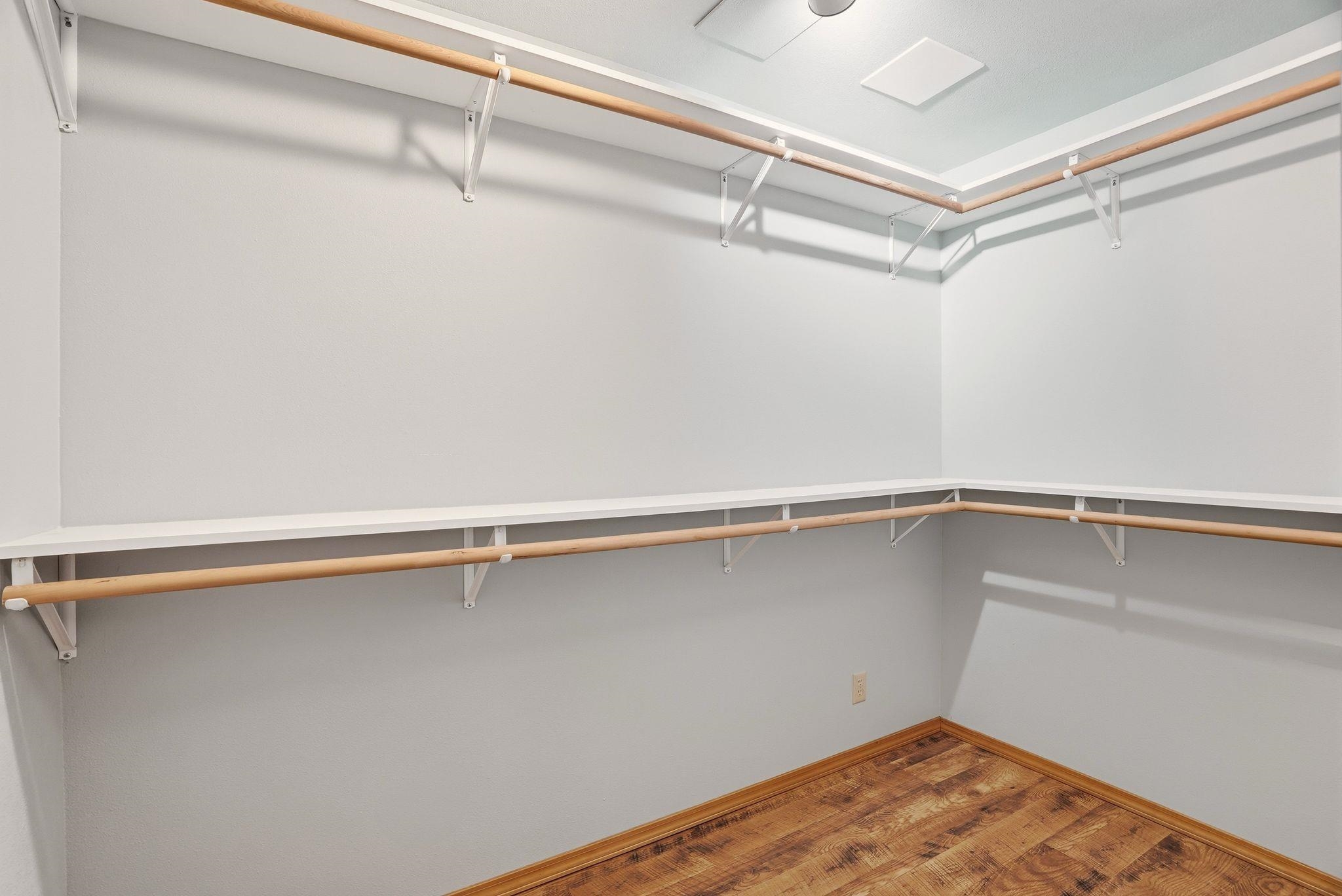 10711 N Danbury St - Photo 27
