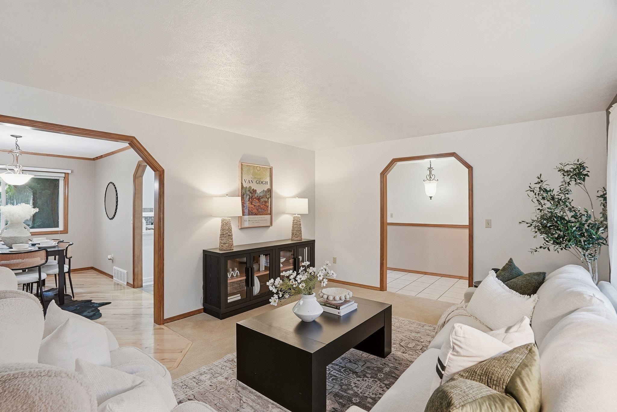 10711 N Danbury St - Photo 9