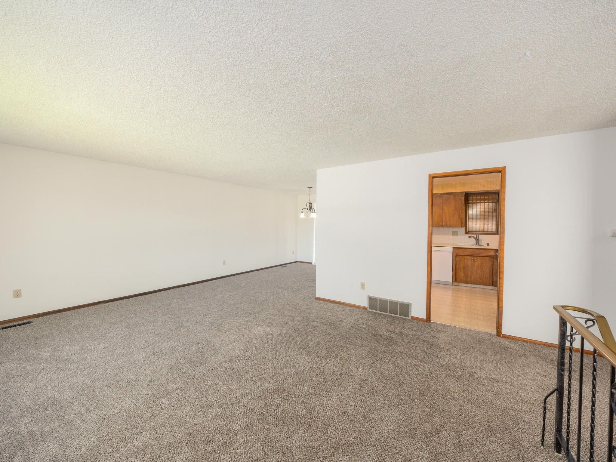 229 / 231 W W KEDLIN Ave - Photo 11