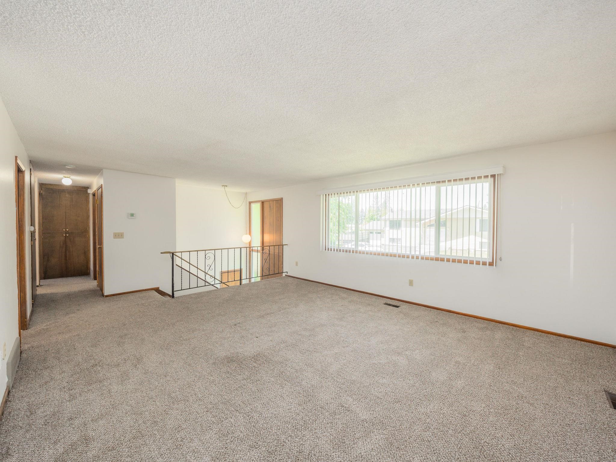 229 / 231 W W KEDLIN Ave - Photo 8