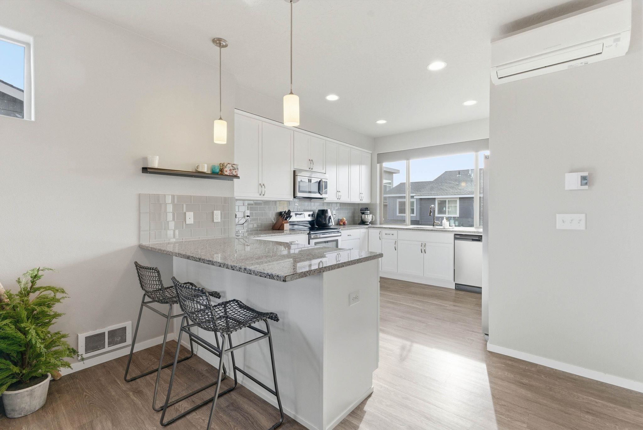2319 W Bridge Ave - Photo 12