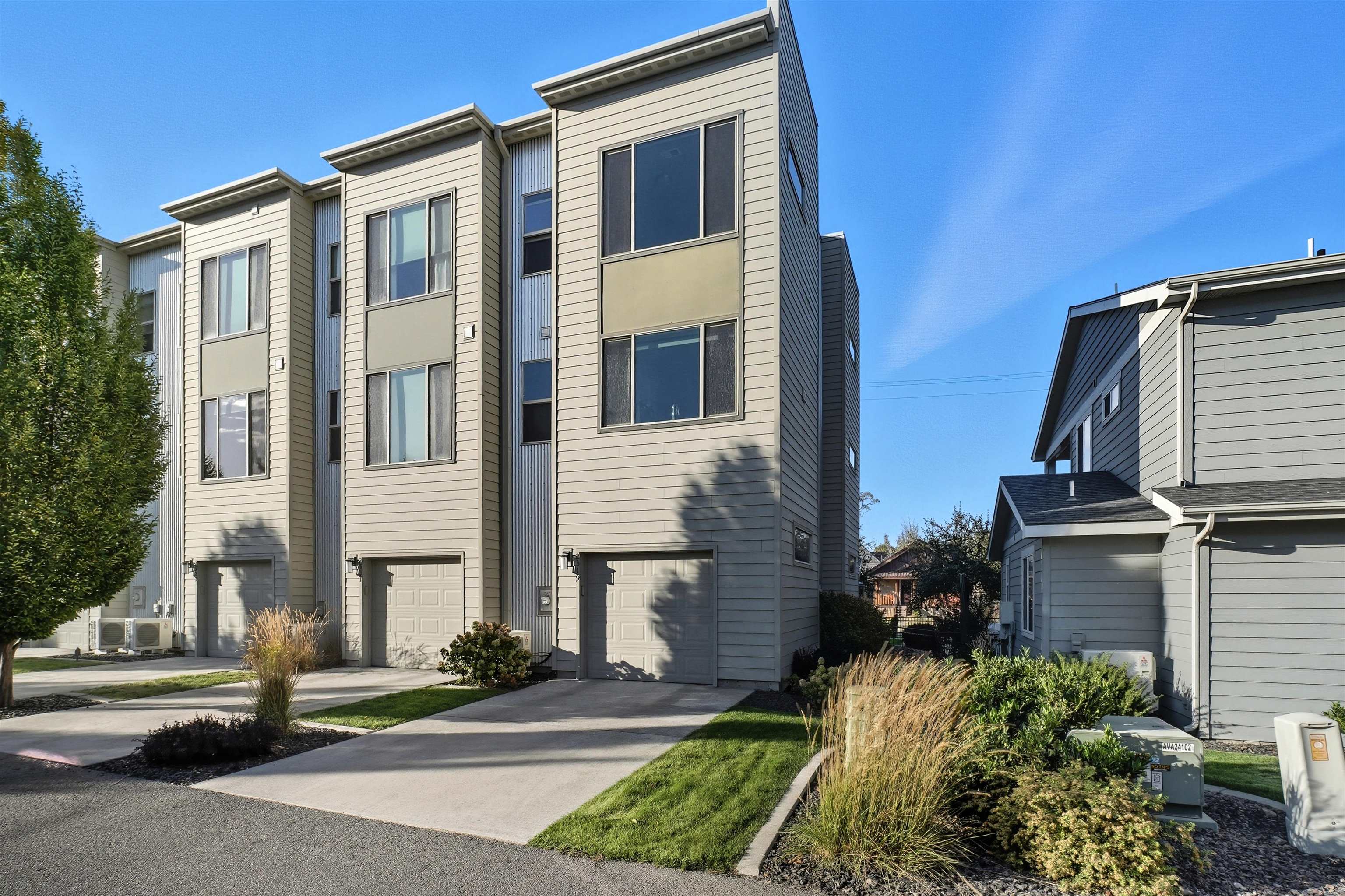 2319 W Bridge Ave - Photo 39