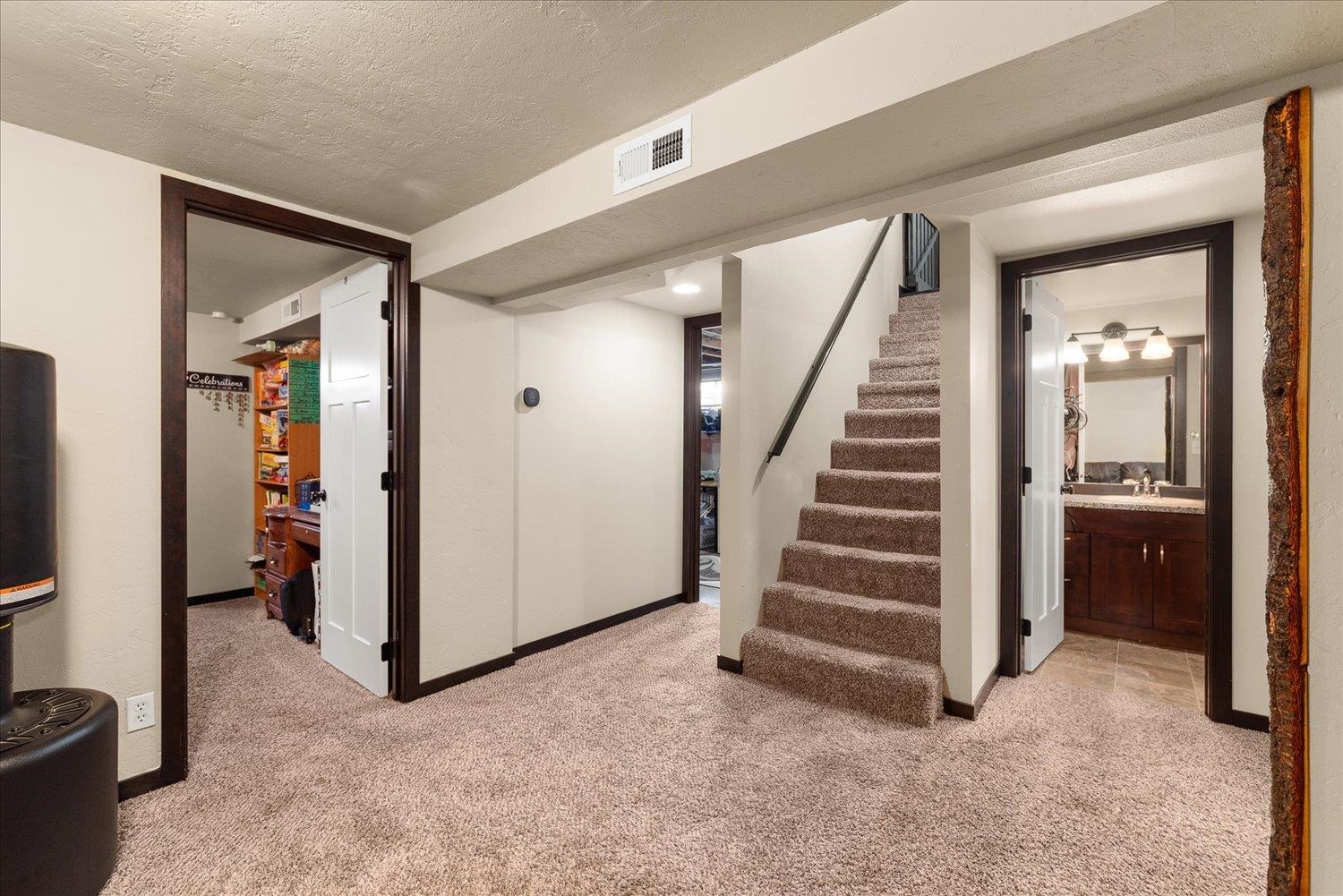 8504 E Mansfield Ave - Photo 12